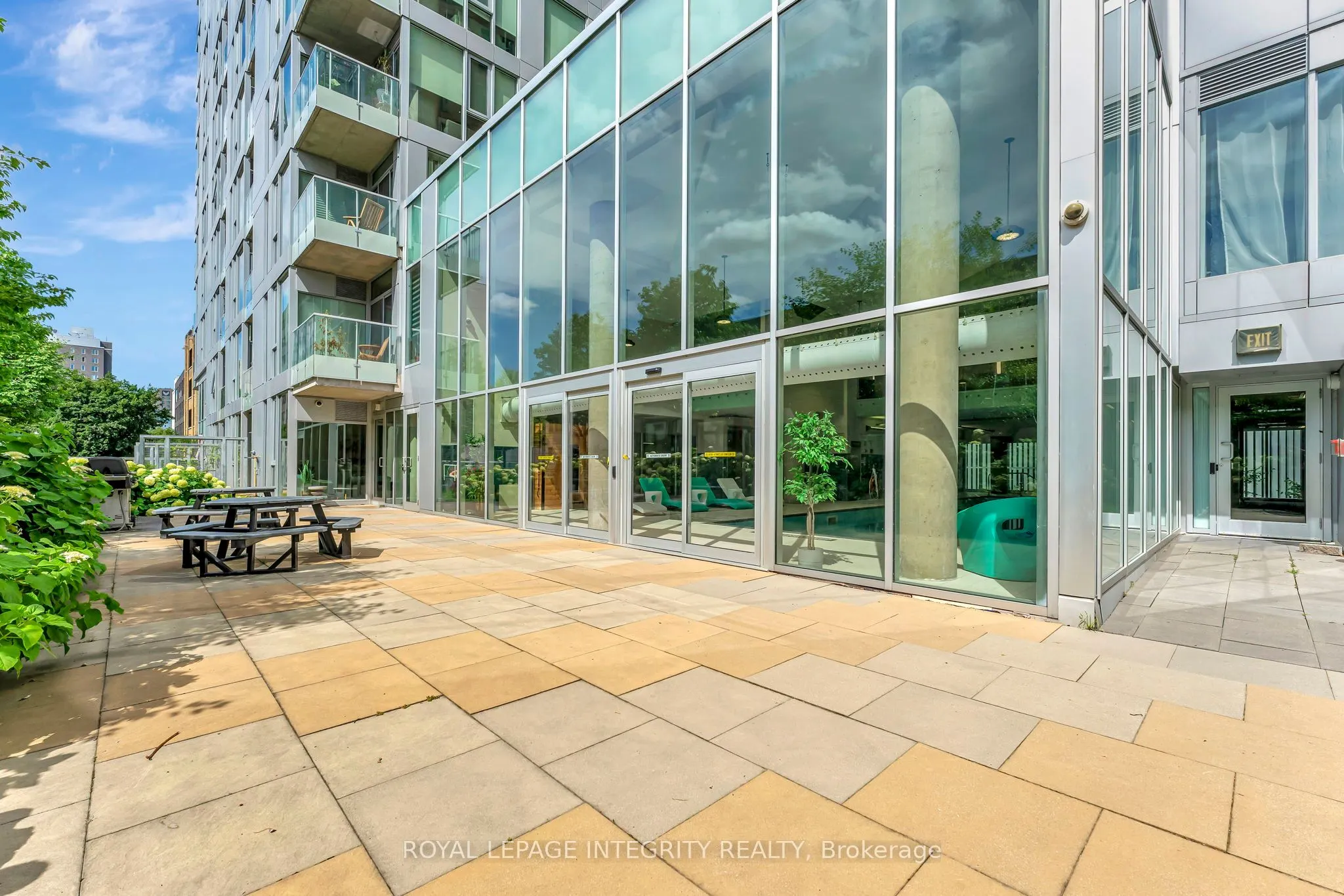 179 Metcalfe Street, #1808