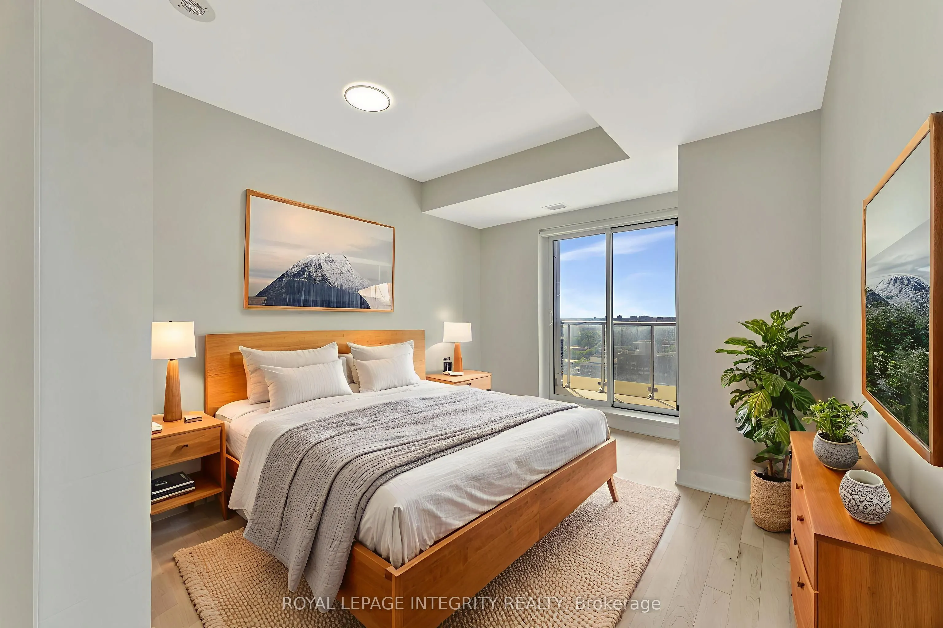 179 Metcalfe Street, #1808
