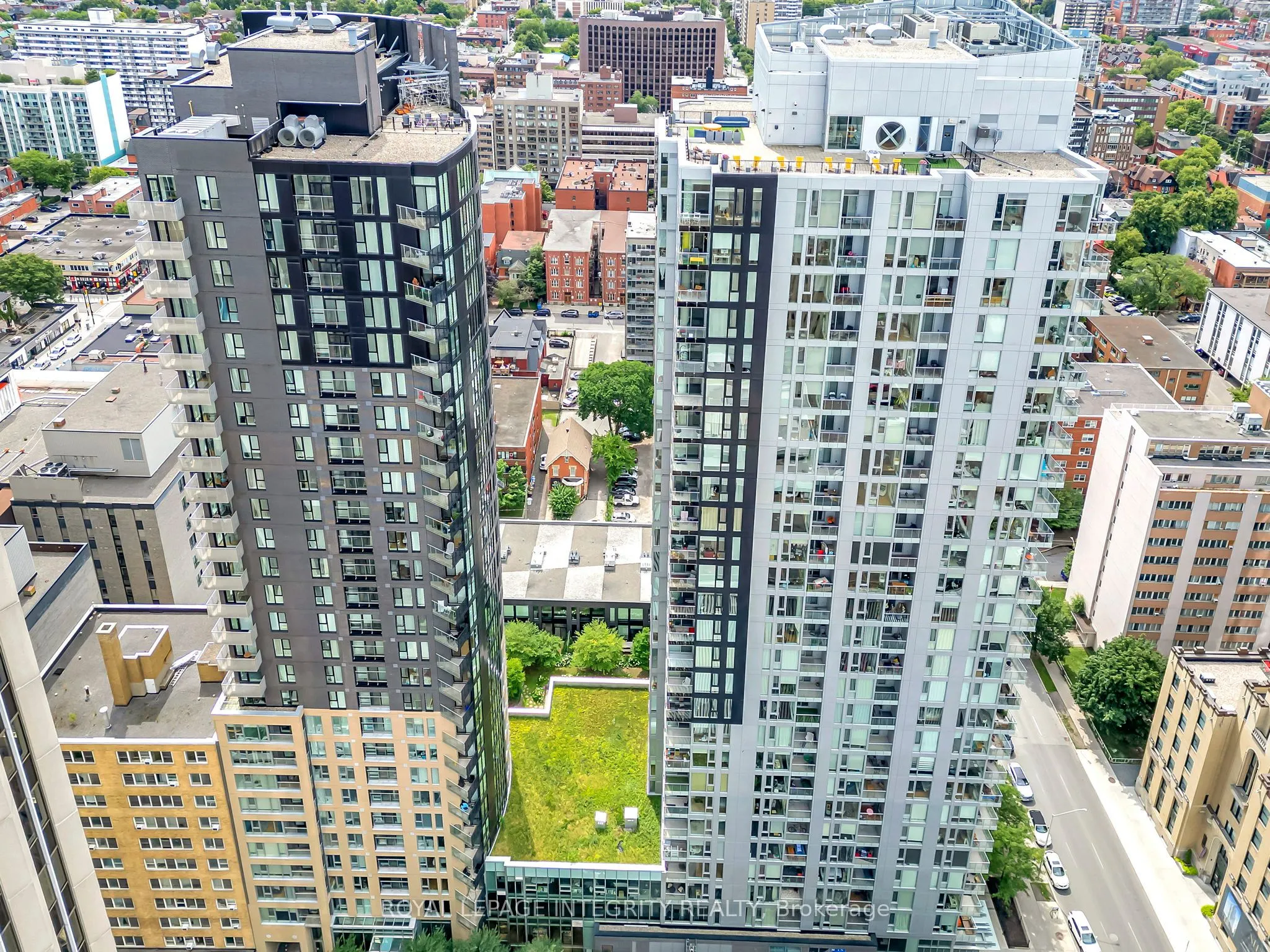 179 Metcalfe Street, #1808