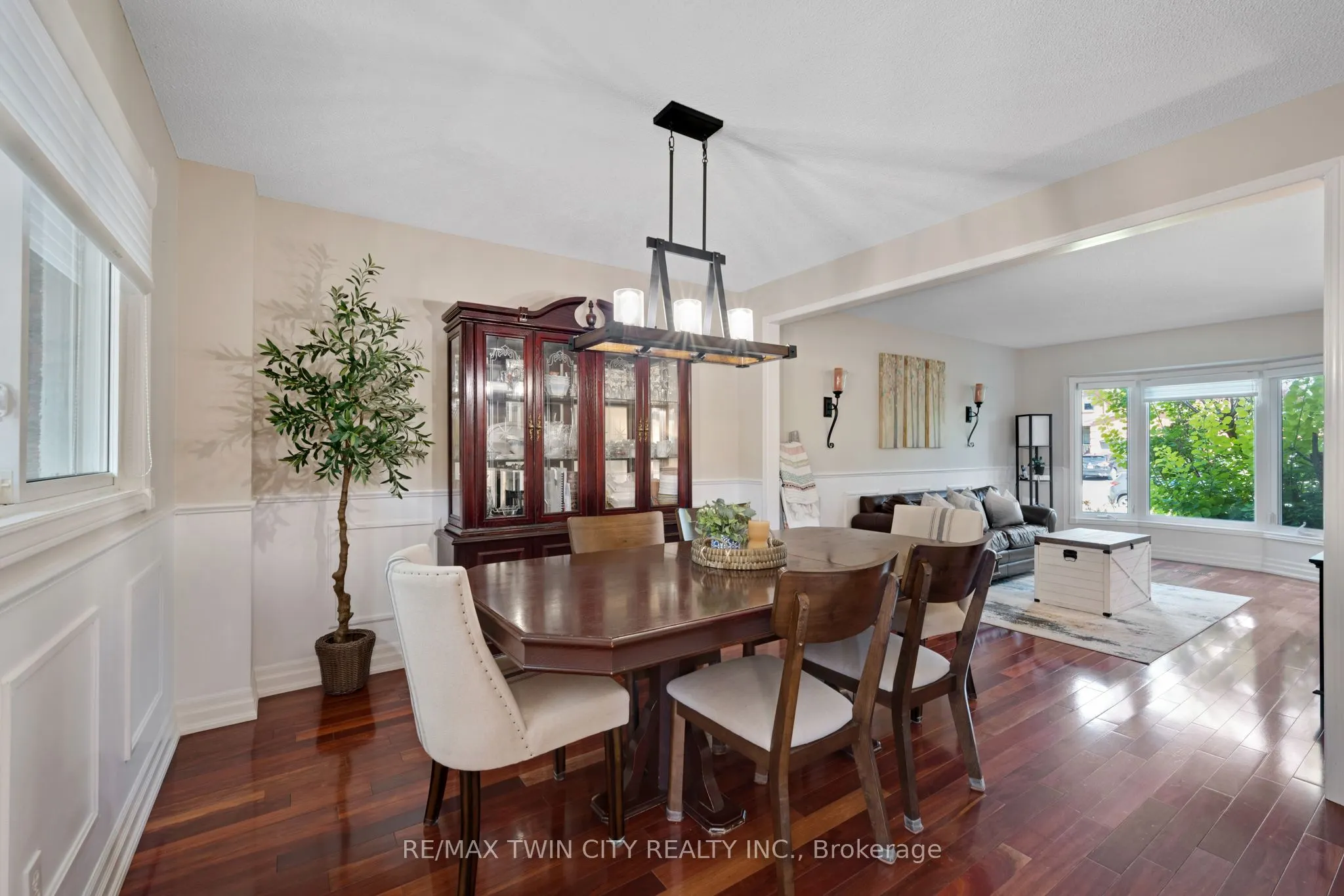 477 Burnett Avenue