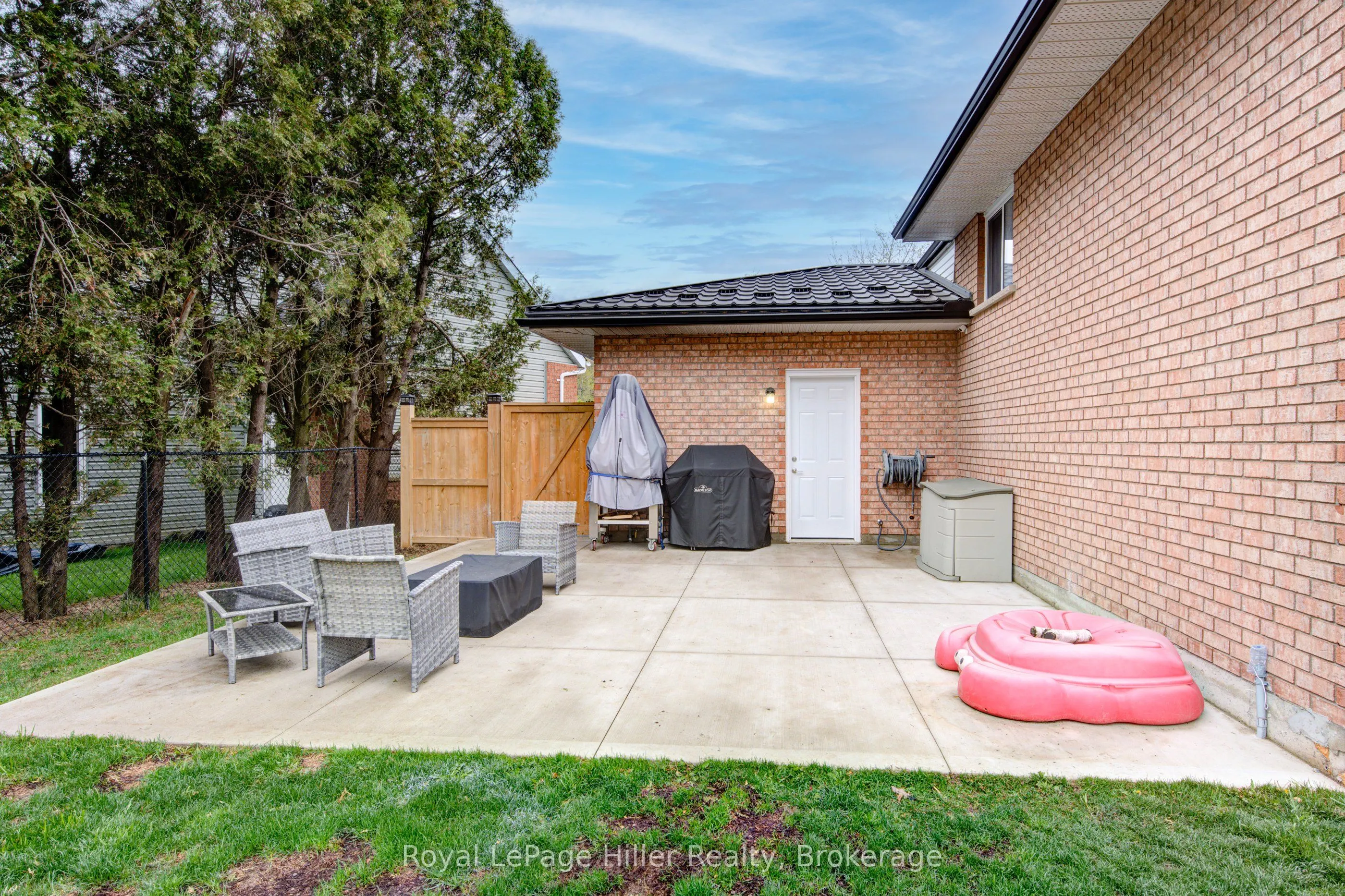 59 Sprung Court