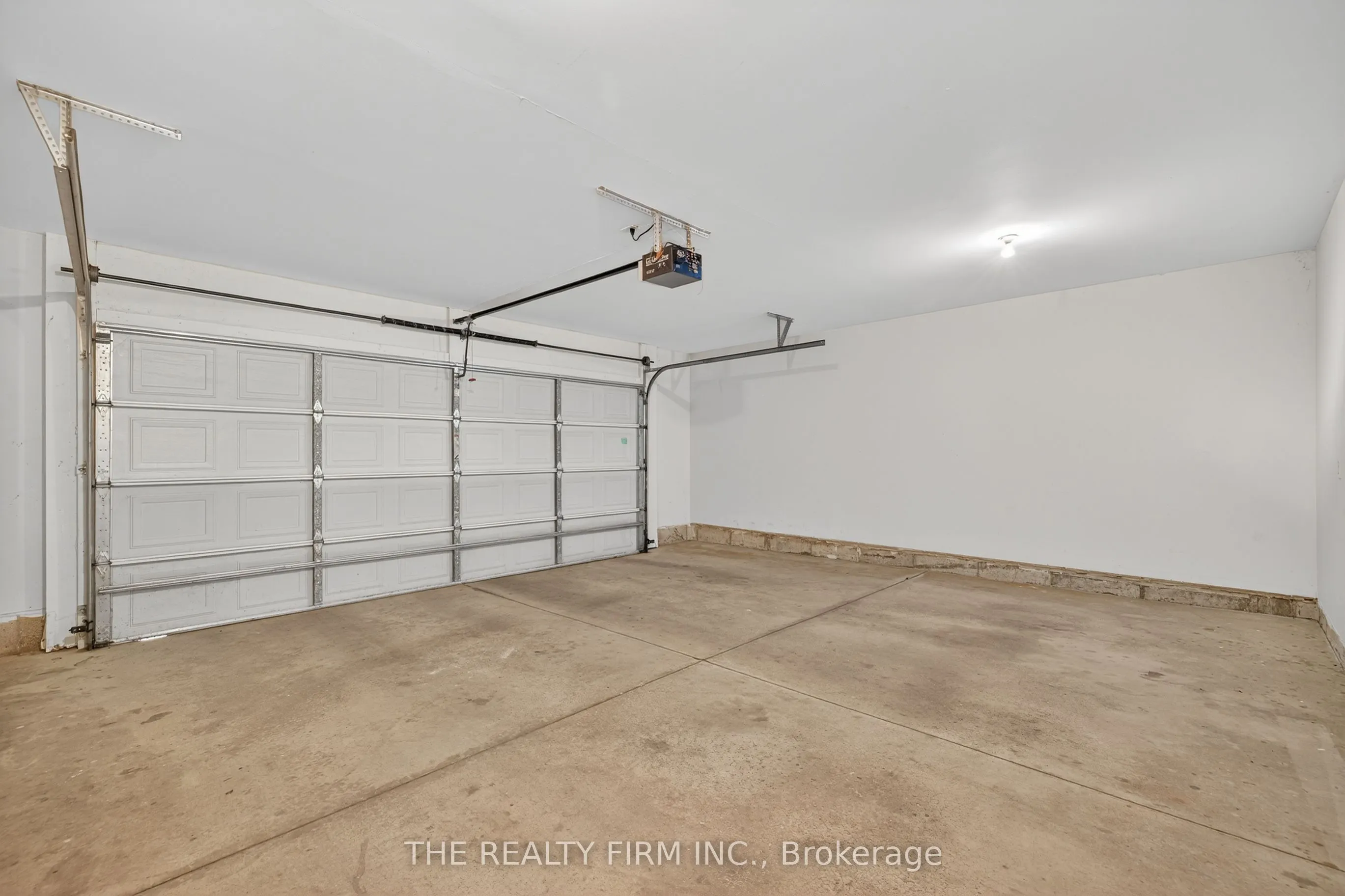 519 Riverside Drive, #4