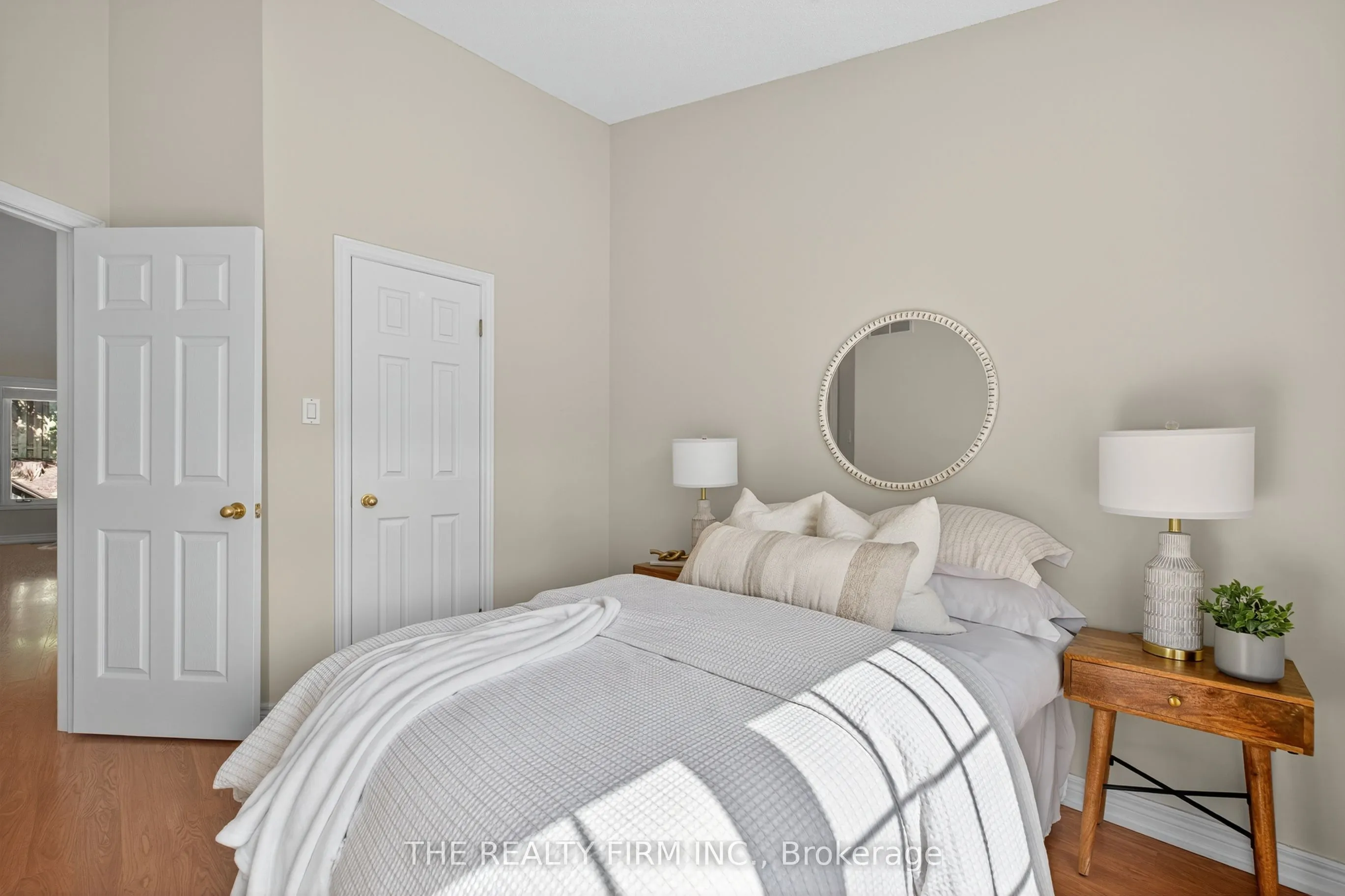 519 Riverside Drive, #4