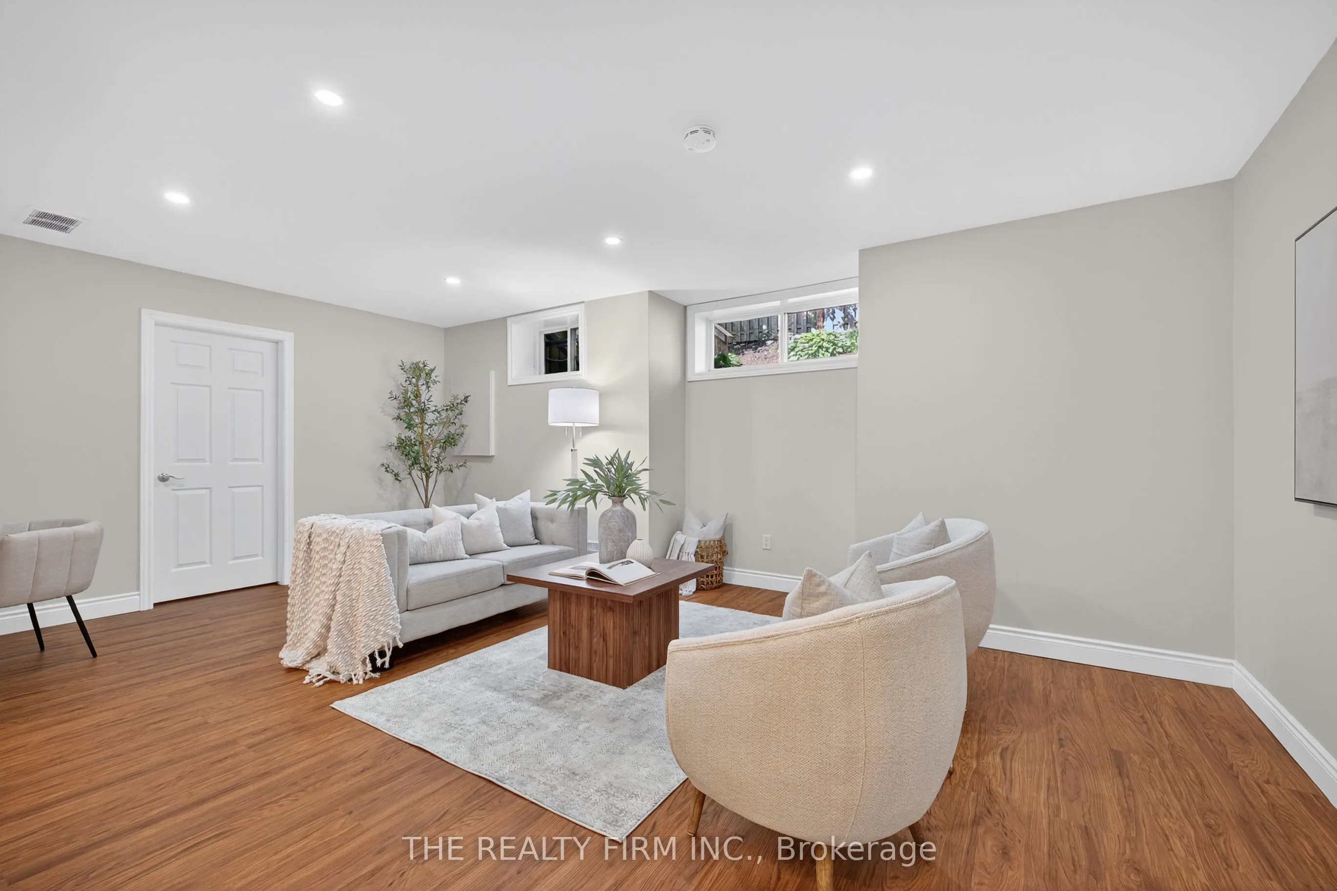 519 Riverside Drive, #4