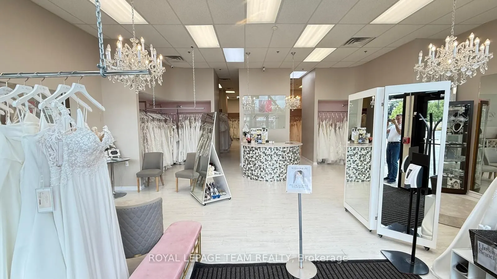 2900 Gibford Drive, #105 & 106