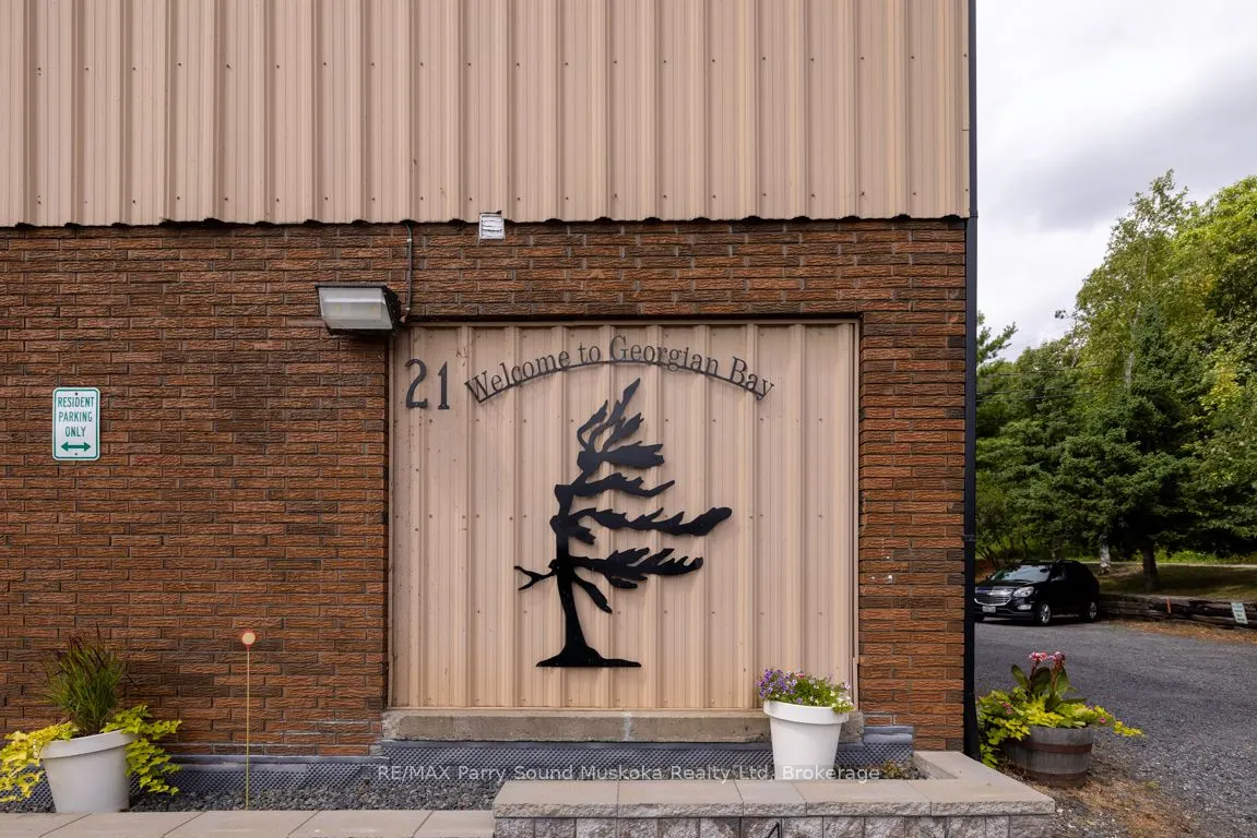 21 Prospect Street, #4
