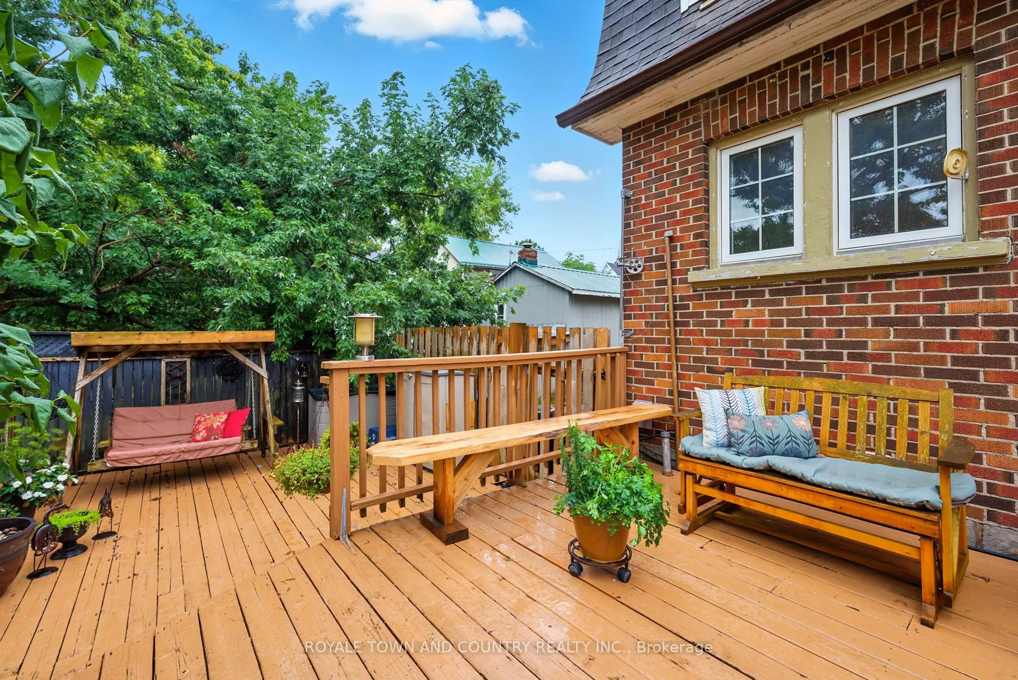 402 Eldon Road