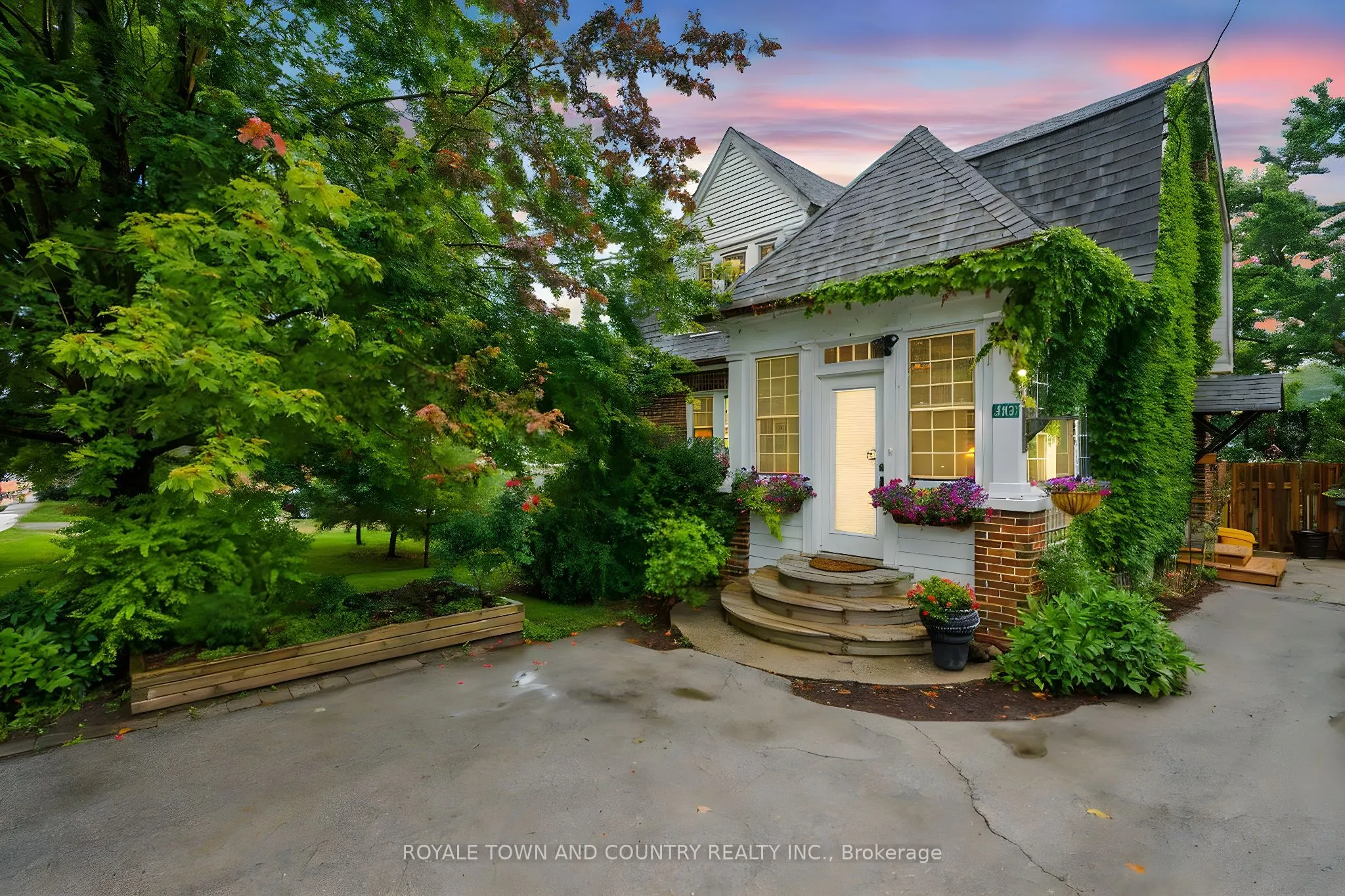 402 Eldon Road