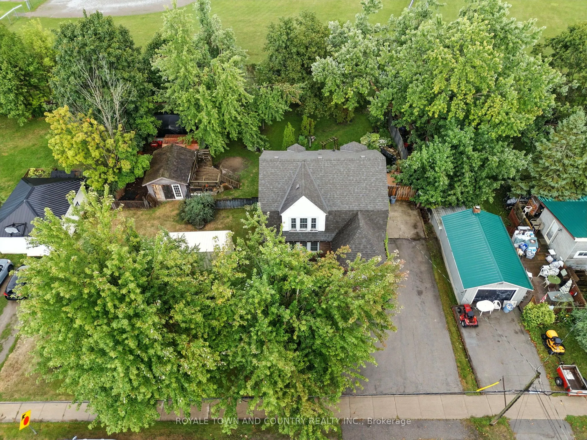 402 Eldon Road