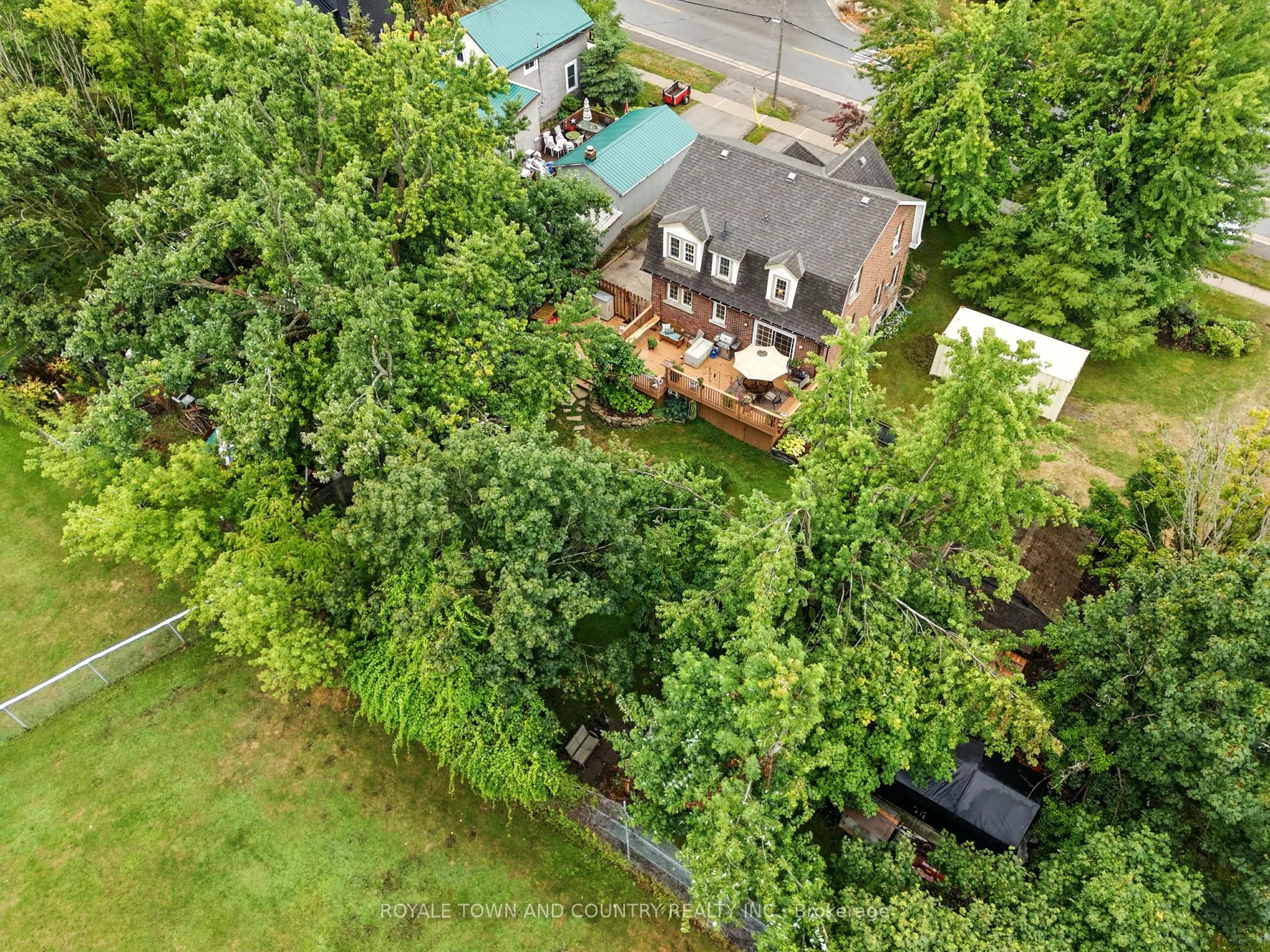 402 Eldon Road