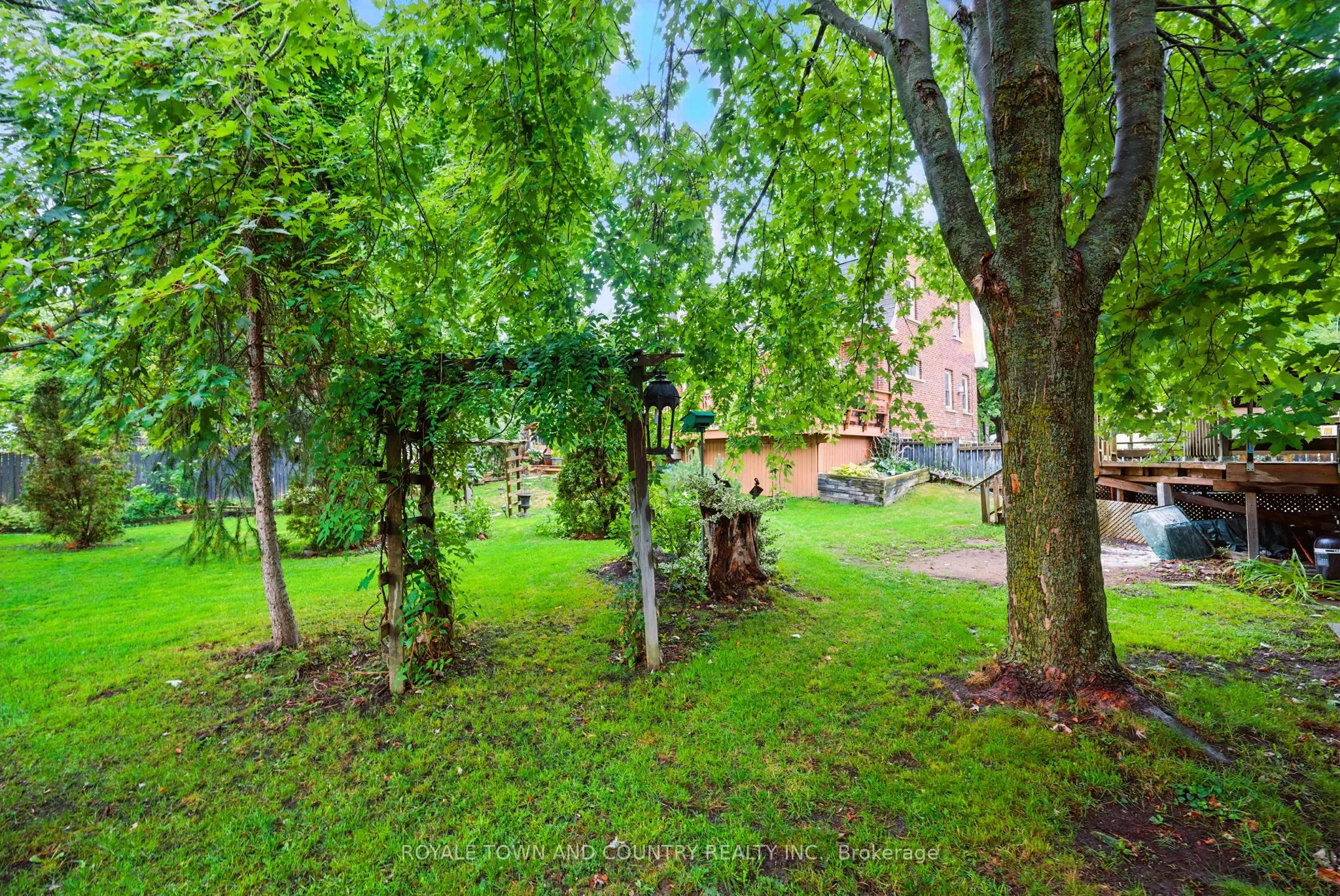 402 Eldon Road