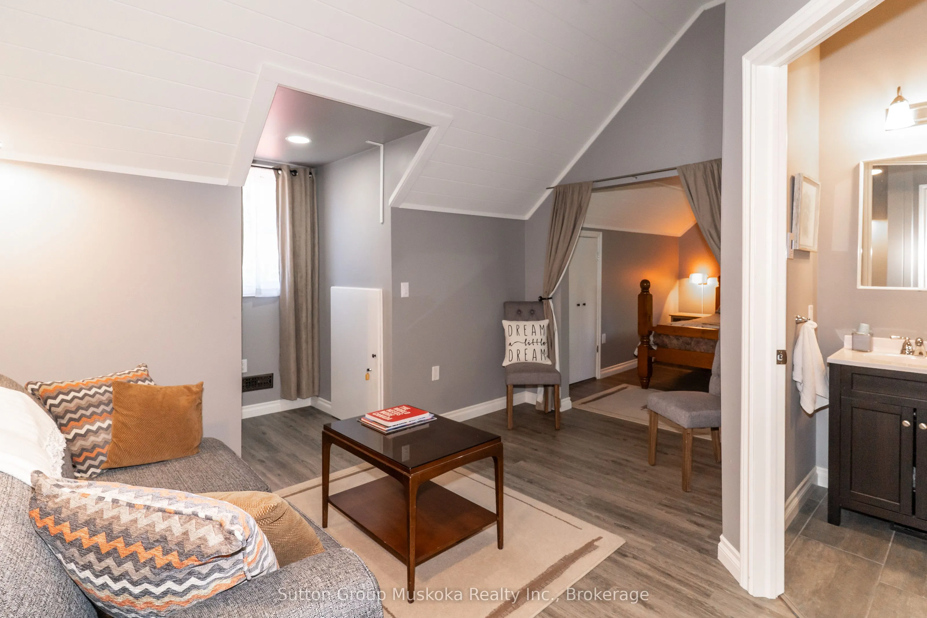 4945 Muskoka 117 Road