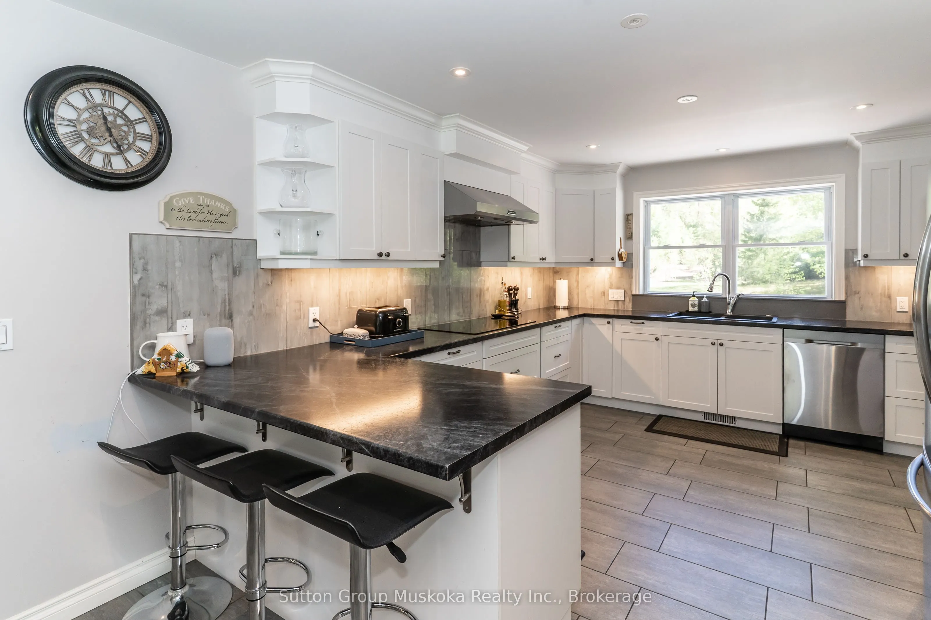 4945 Muskoka 117 Road