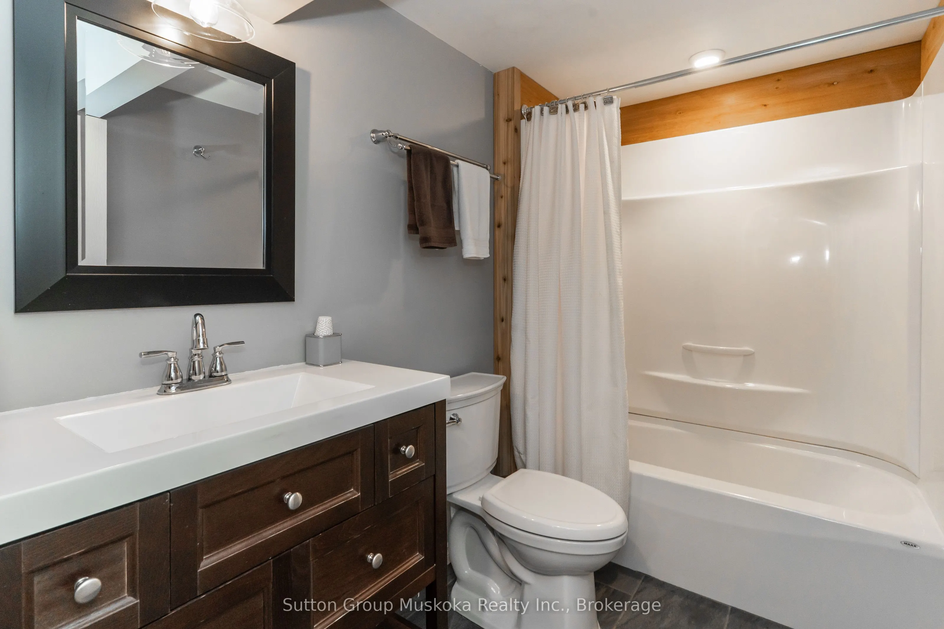 4945 Muskoka 117 Road