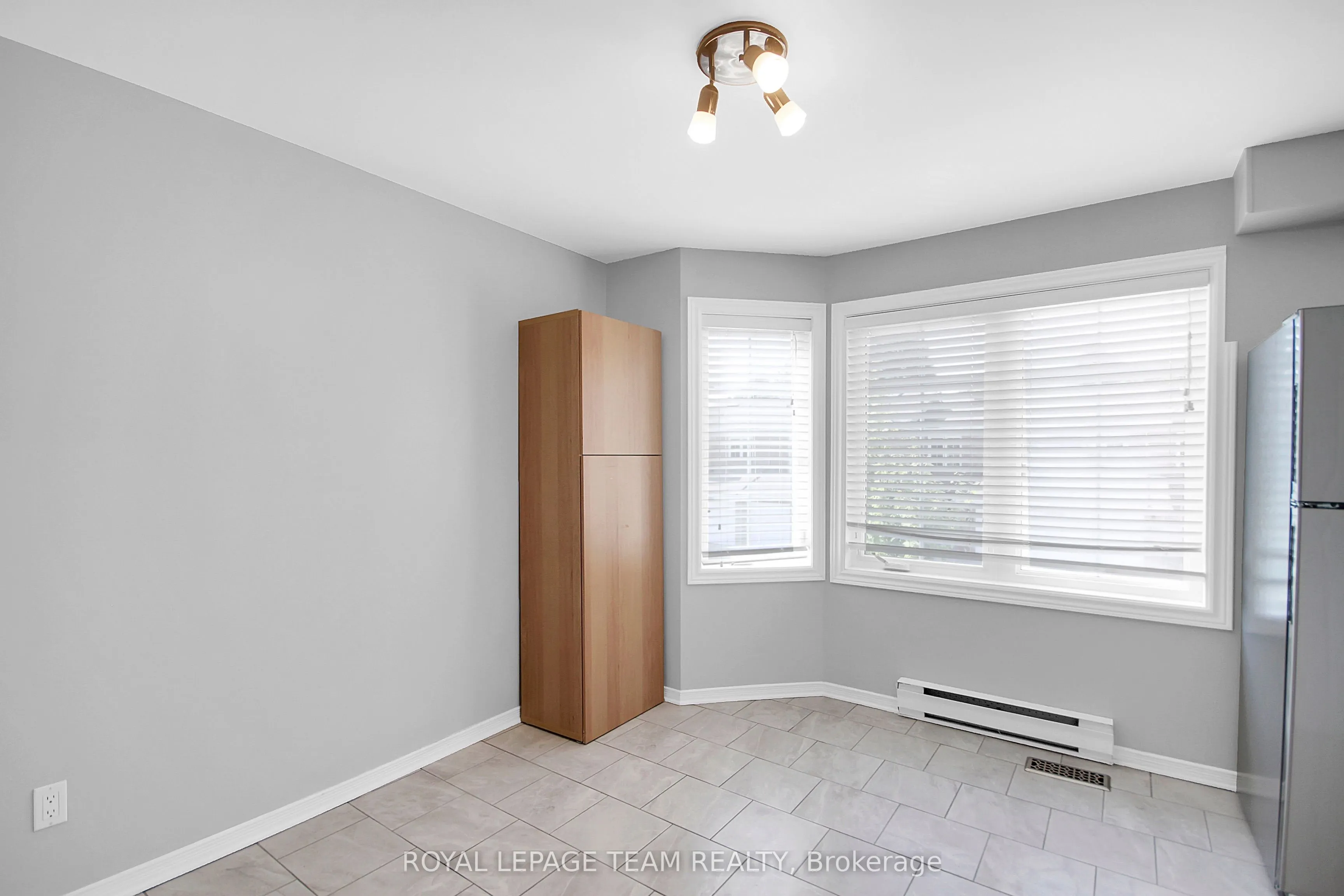 7 Wrenwood Crescent, #4