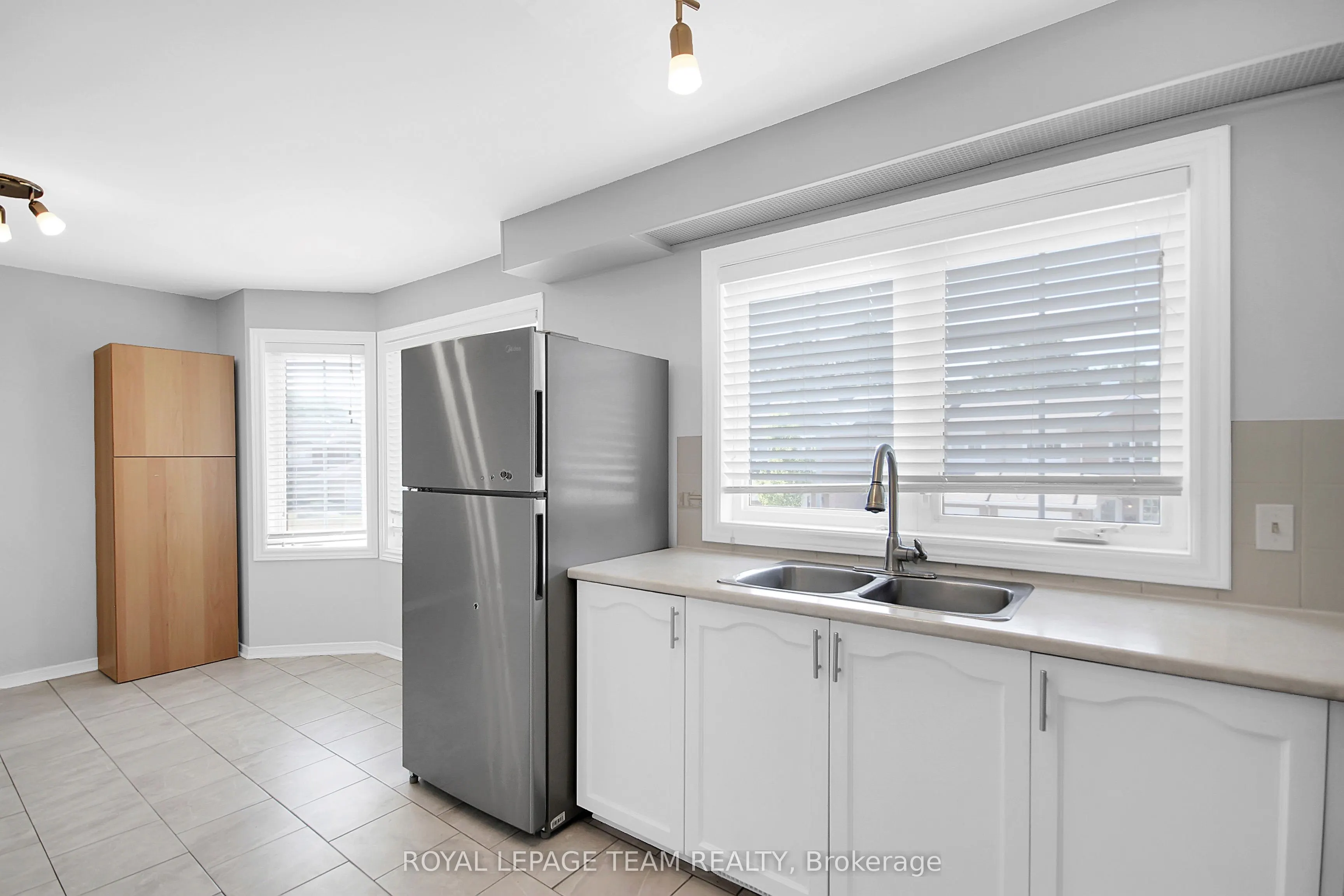 7 Wrenwood Crescent, #4