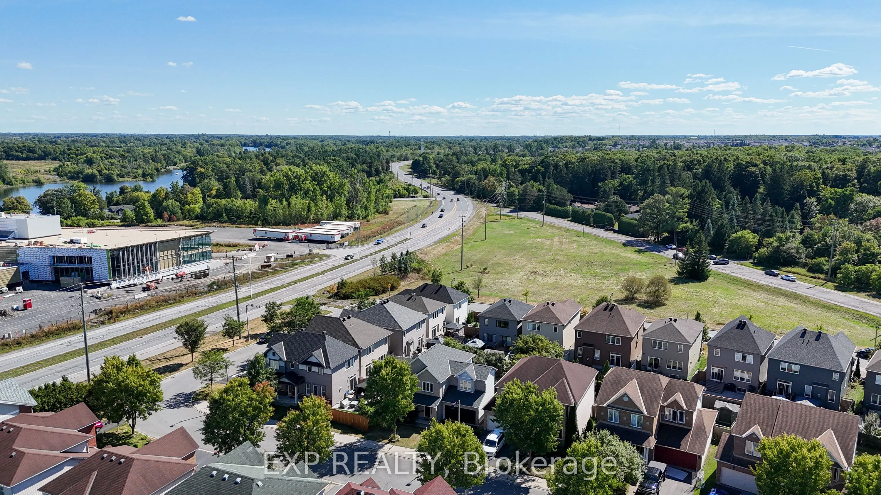 3545 Woodroffe Avenue