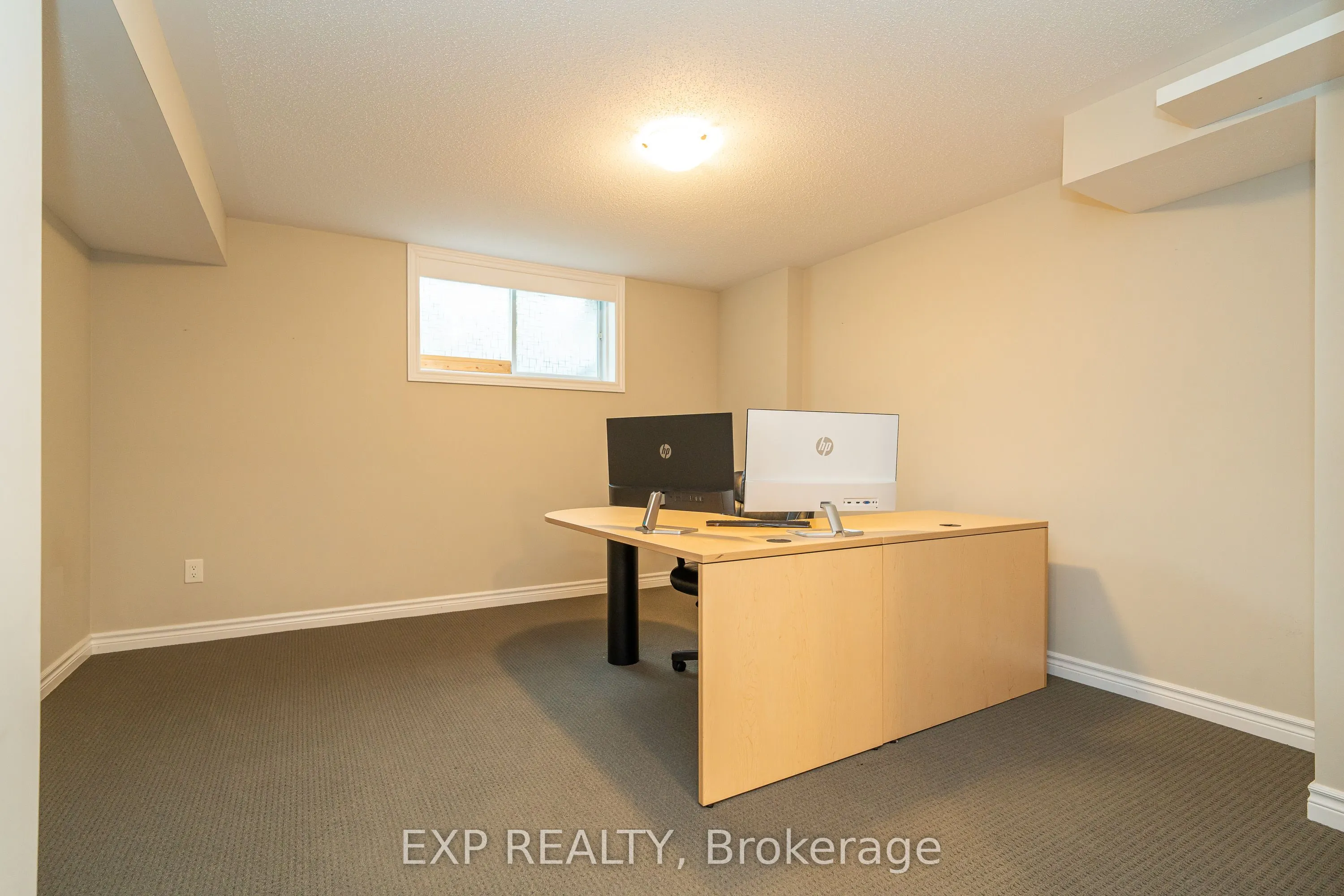 3545 Woodroffe Avenue