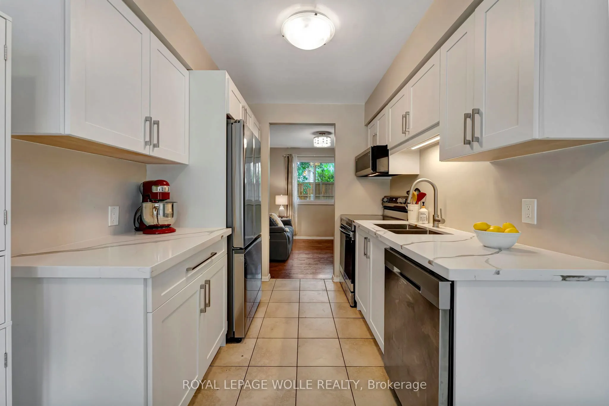476 Kingscourt Drive, #19