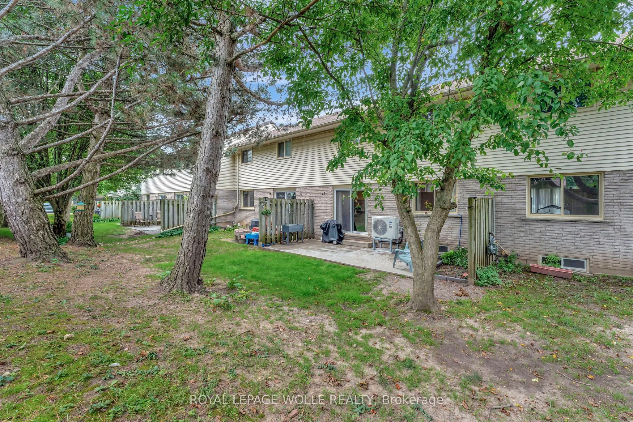 476 Kingscourt Drive, #19