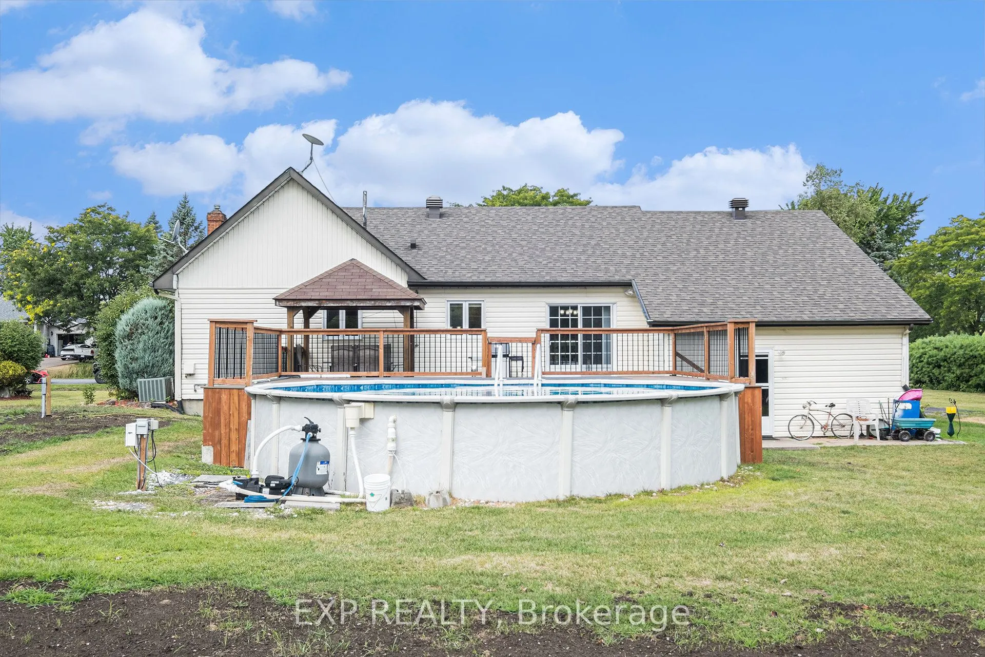 16 Landriault Avenue