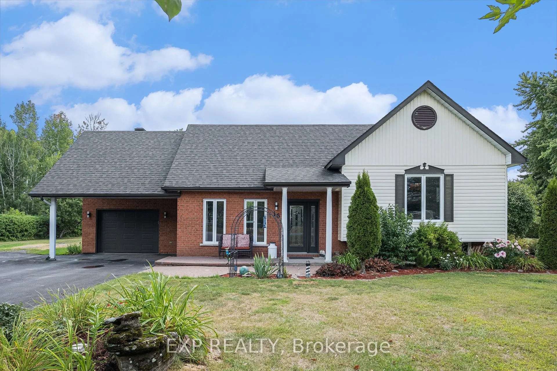 16 Landriault Avenue