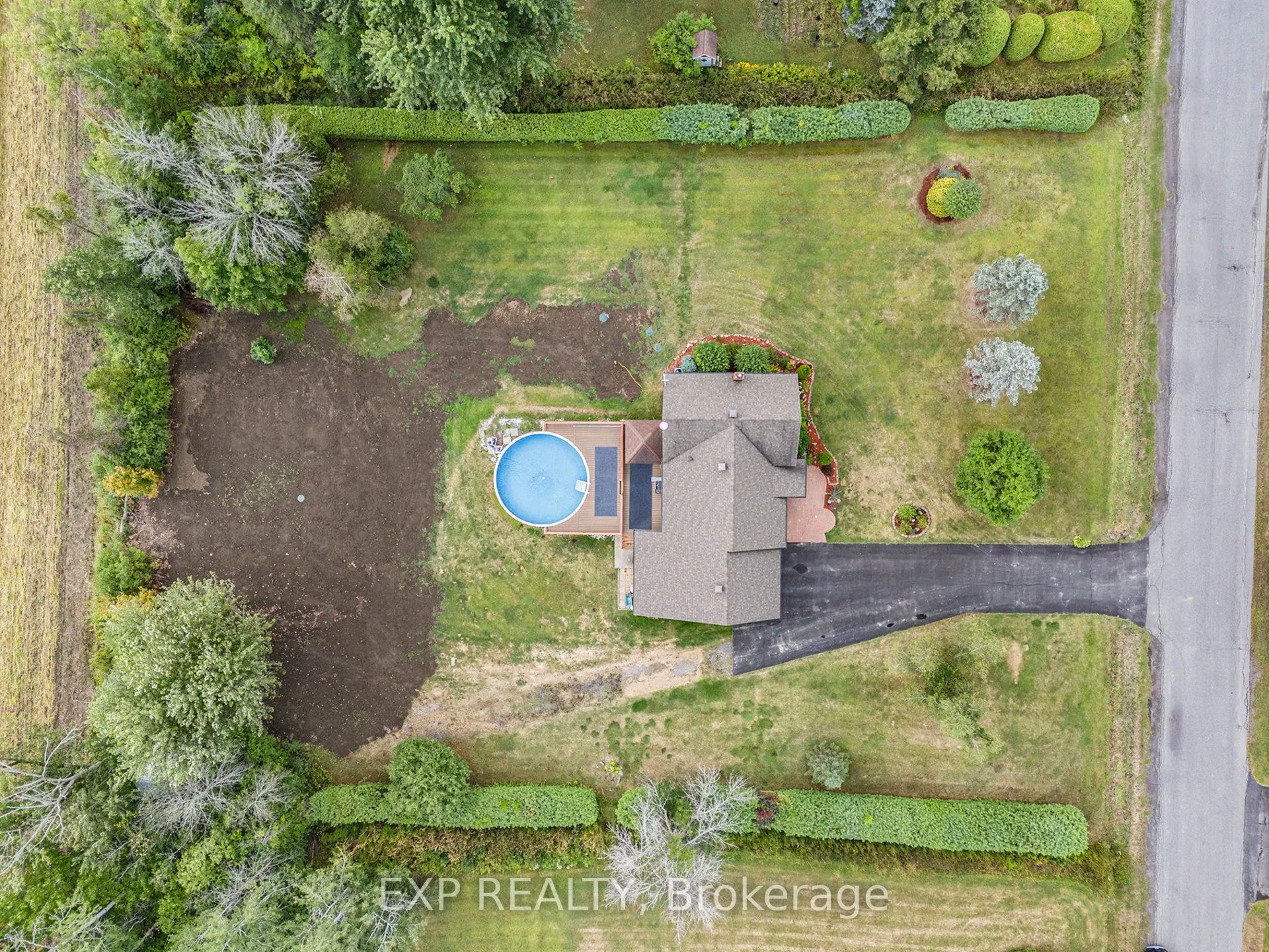 16 Landriault Avenue