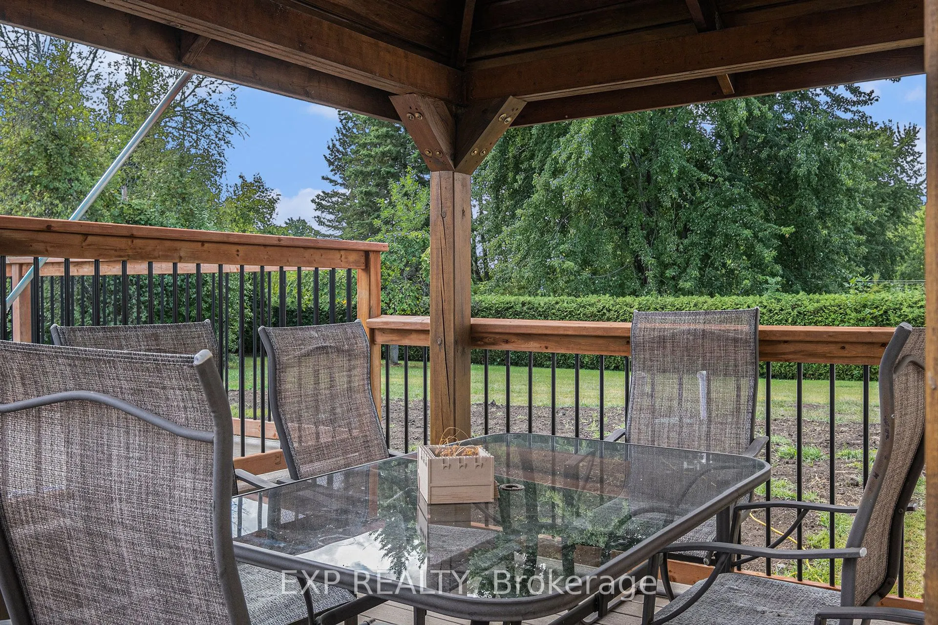 16 Landriault Avenue
