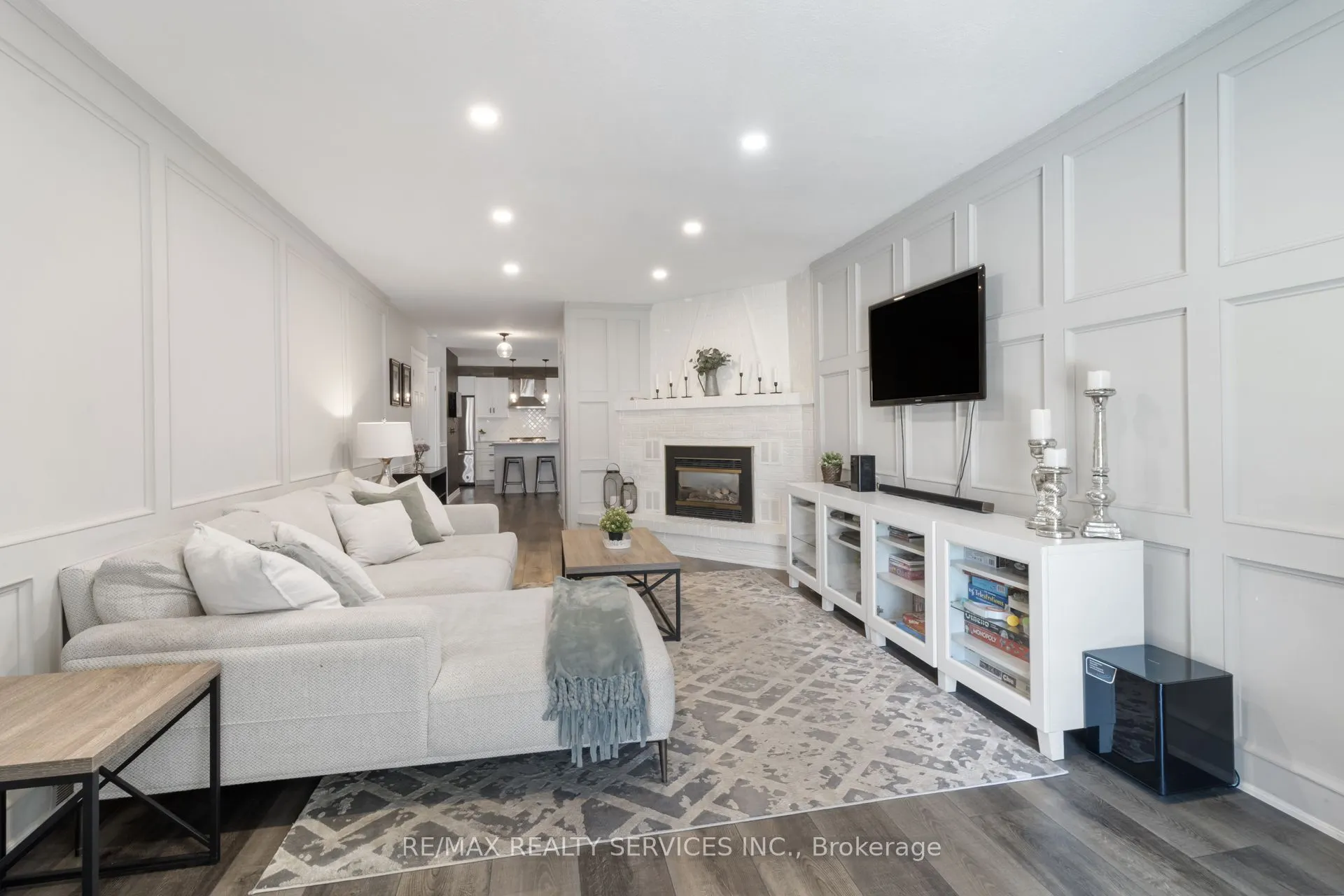 54 Audubon Street N