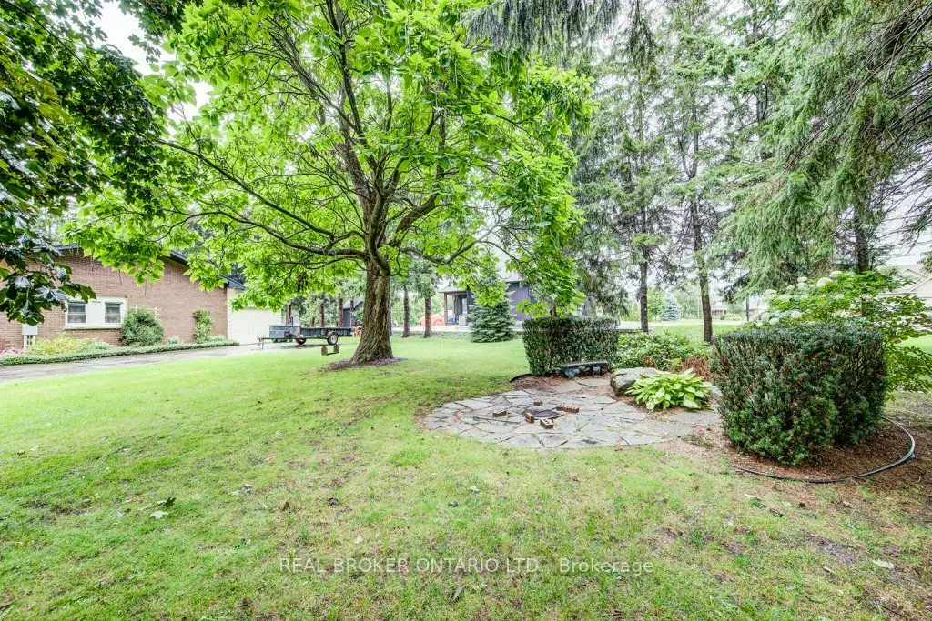 8719 164 Road