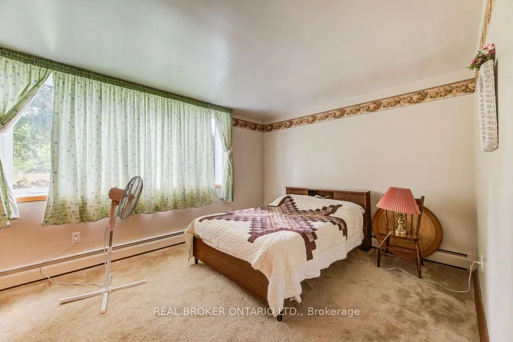 8719 164 Road