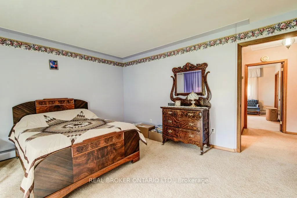 8719 164 Road