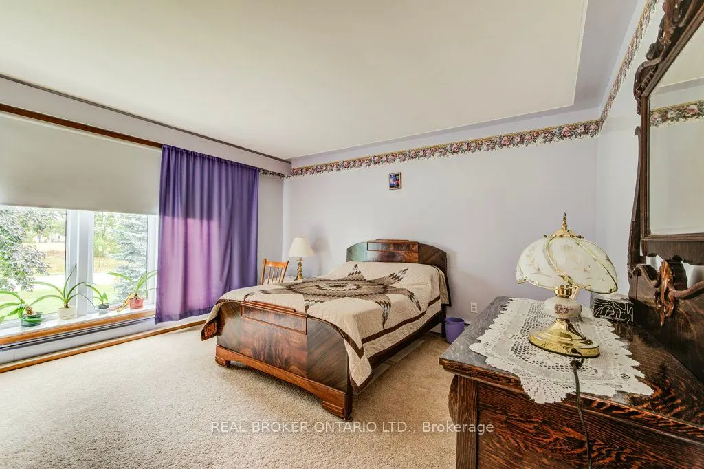 8719 164 Road