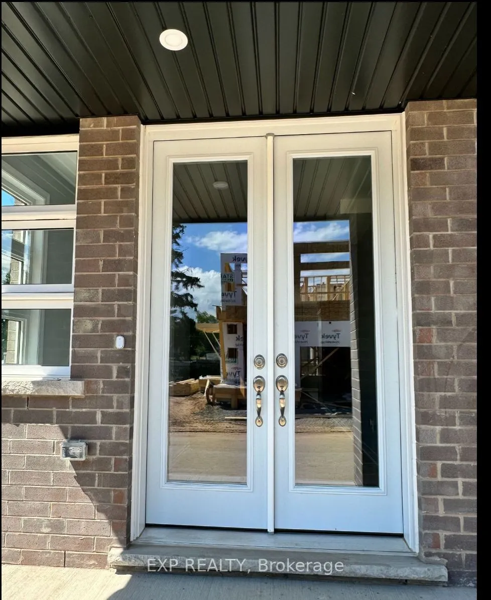 5672 Dorchester Road, #28