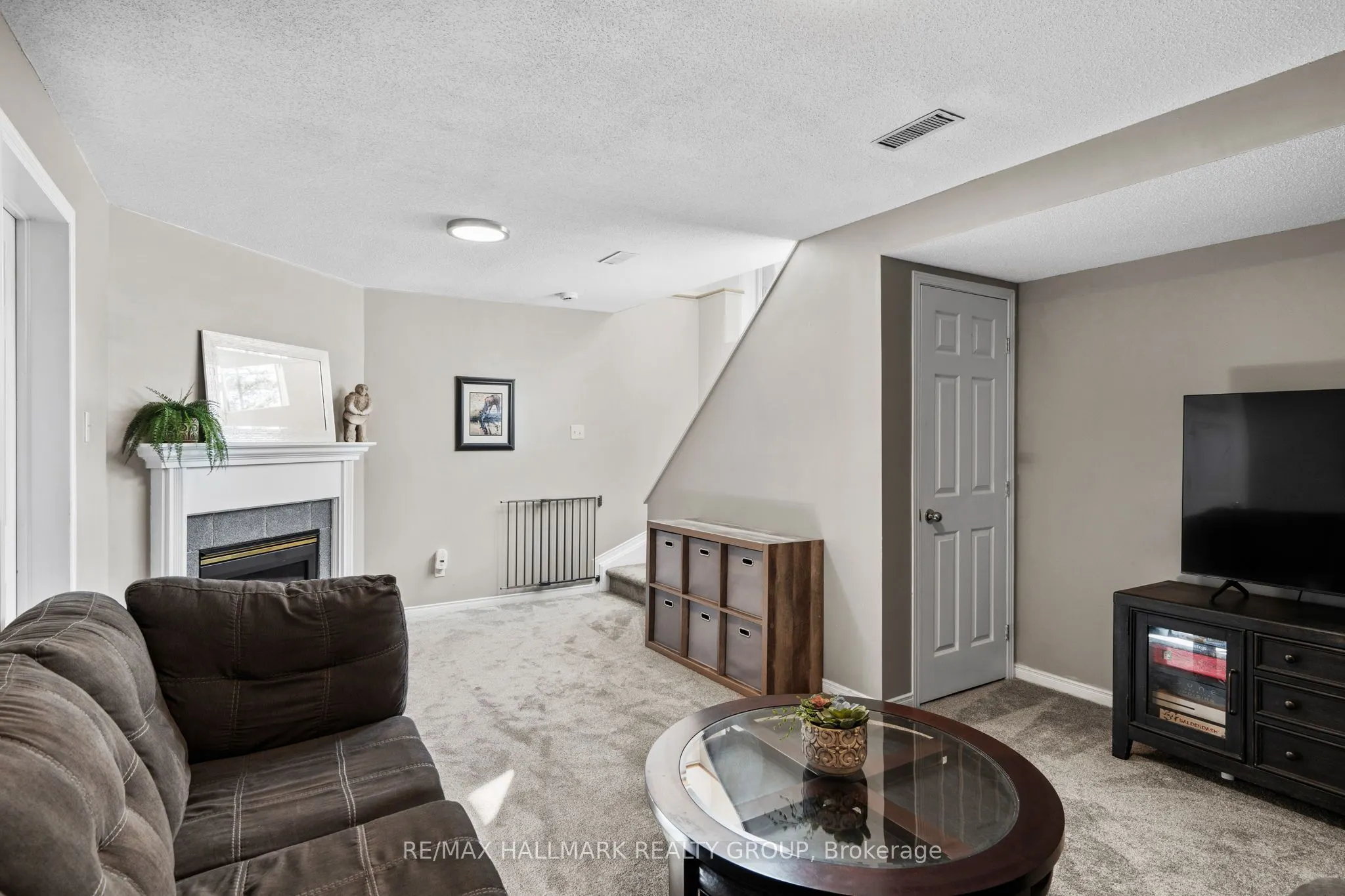62 College Circle
