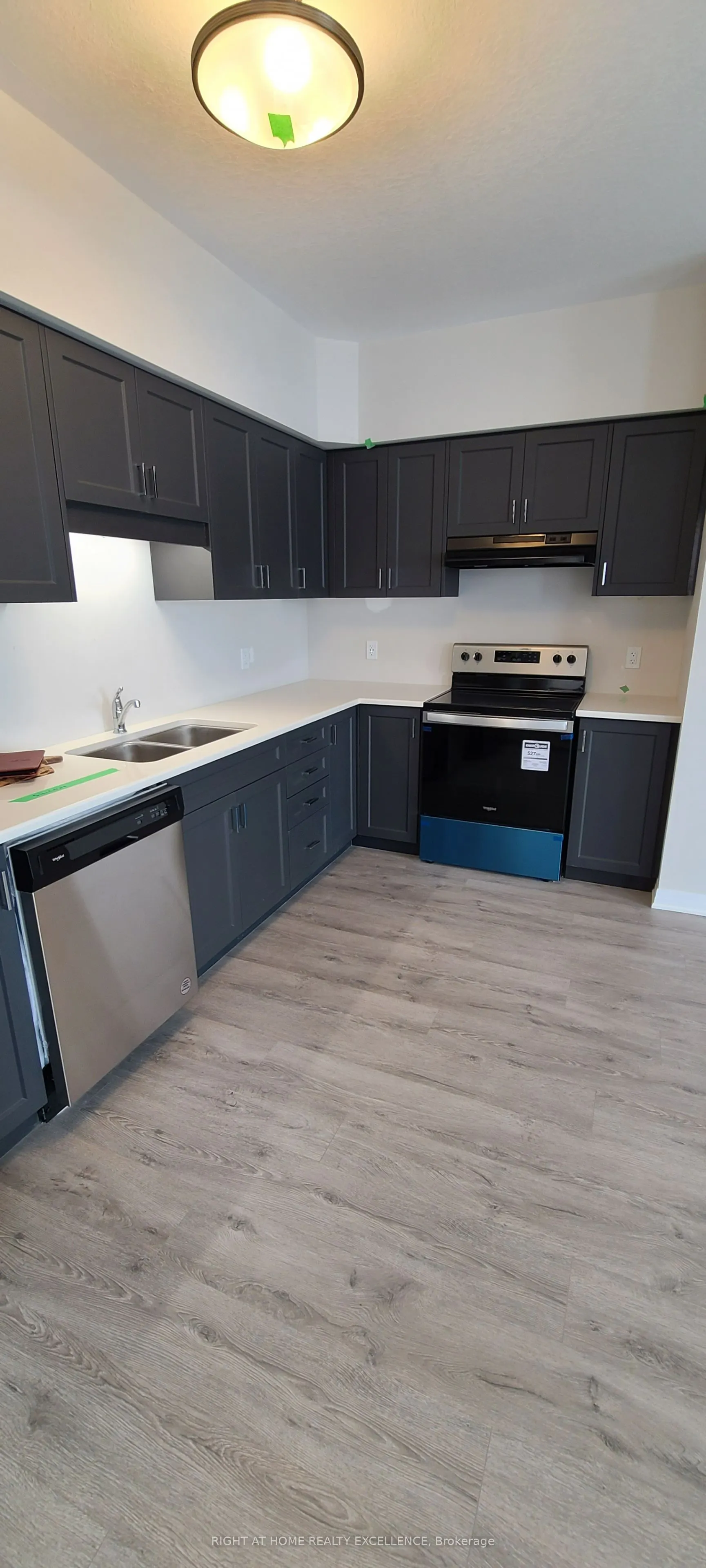 102 Seabrook Drive, #72
