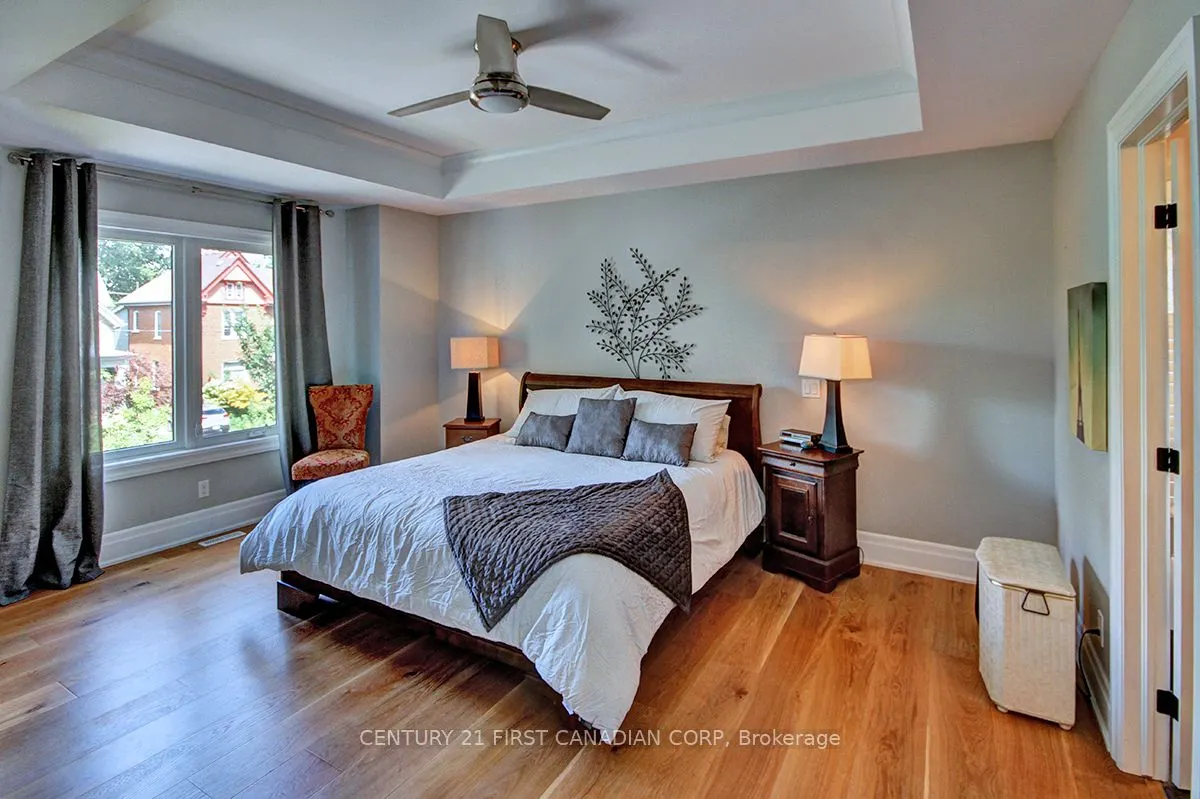 171 TECUMSEH Avenue E