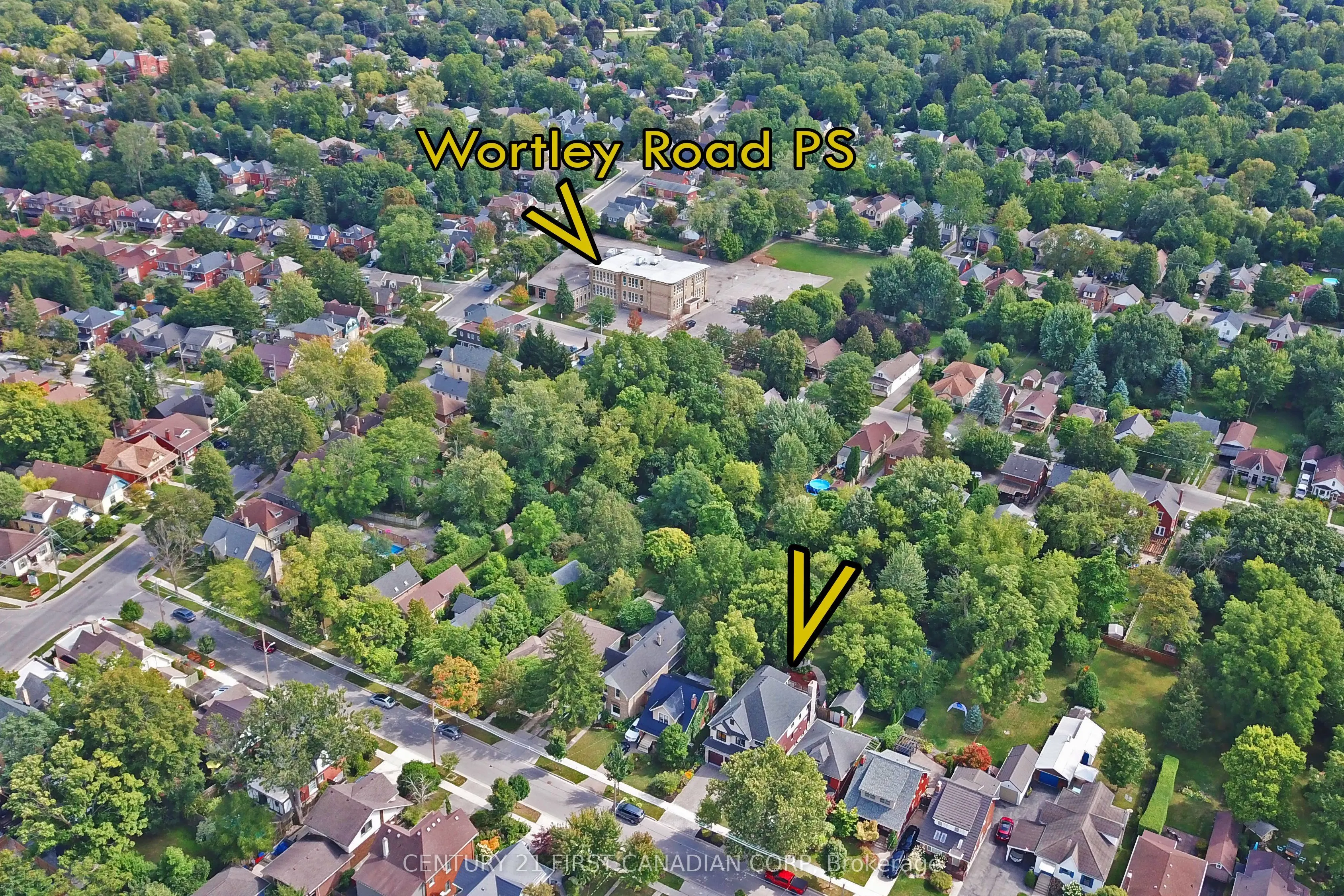 171 TECUMSEH Avenue E