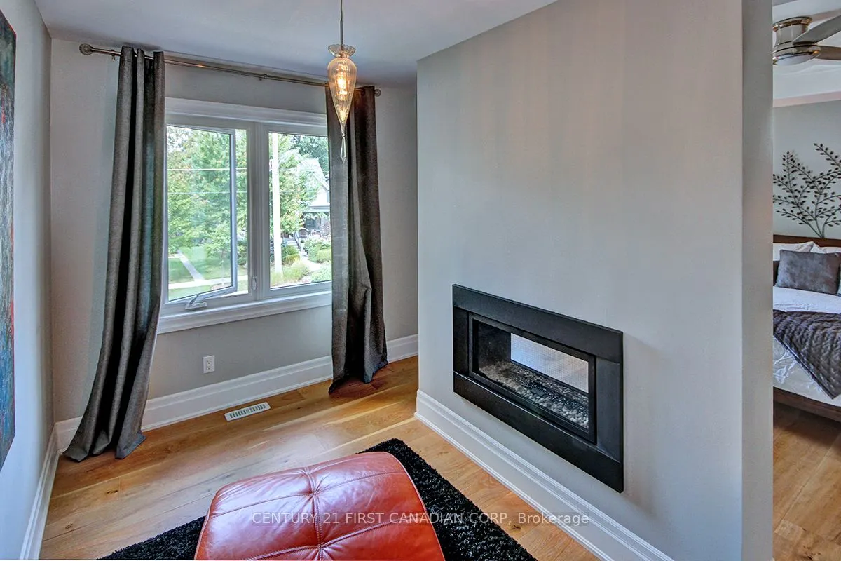 171 TECUMSEH Avenue E