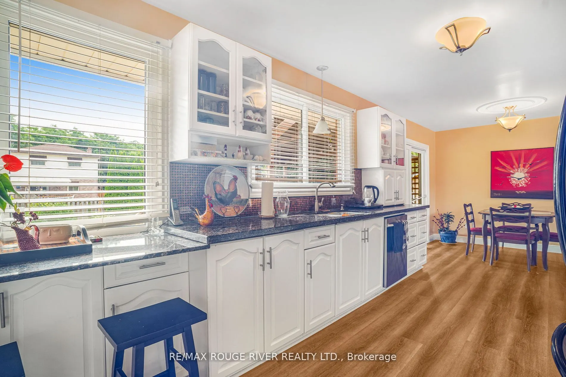 5210 Timothy Crescent