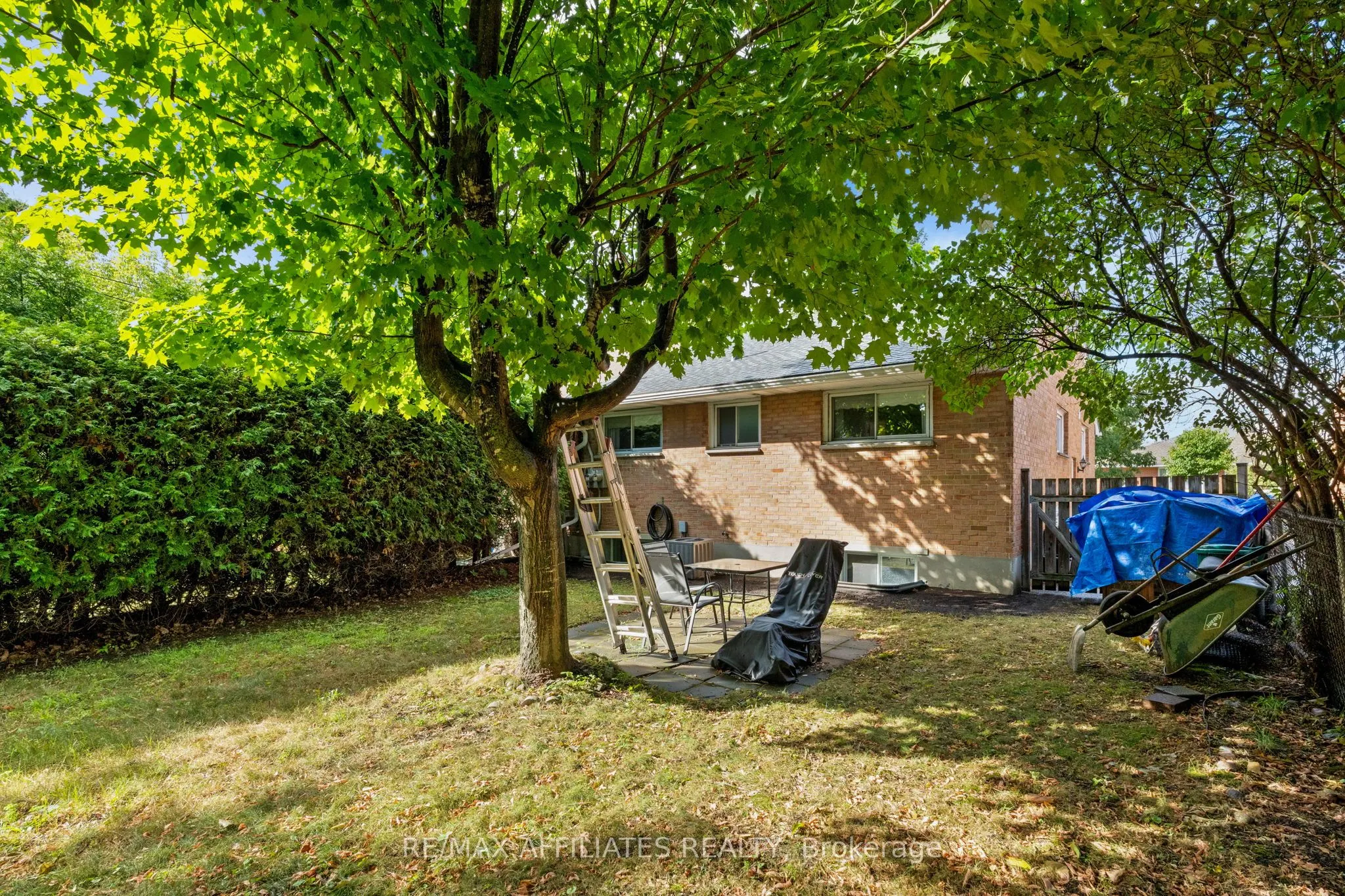 1316 Bloomsbury Crescent
