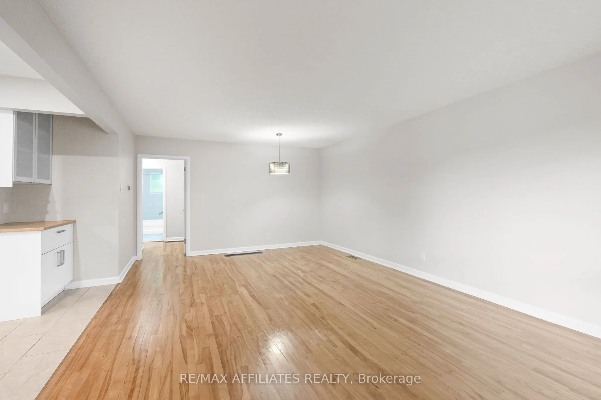 1316 Bloomsbury Crescent