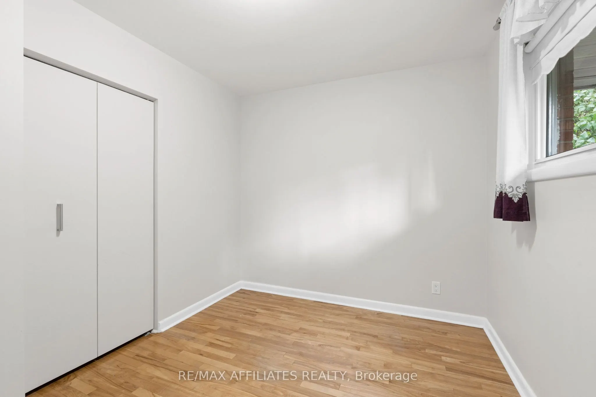 1316 Bloomsbury Crescent