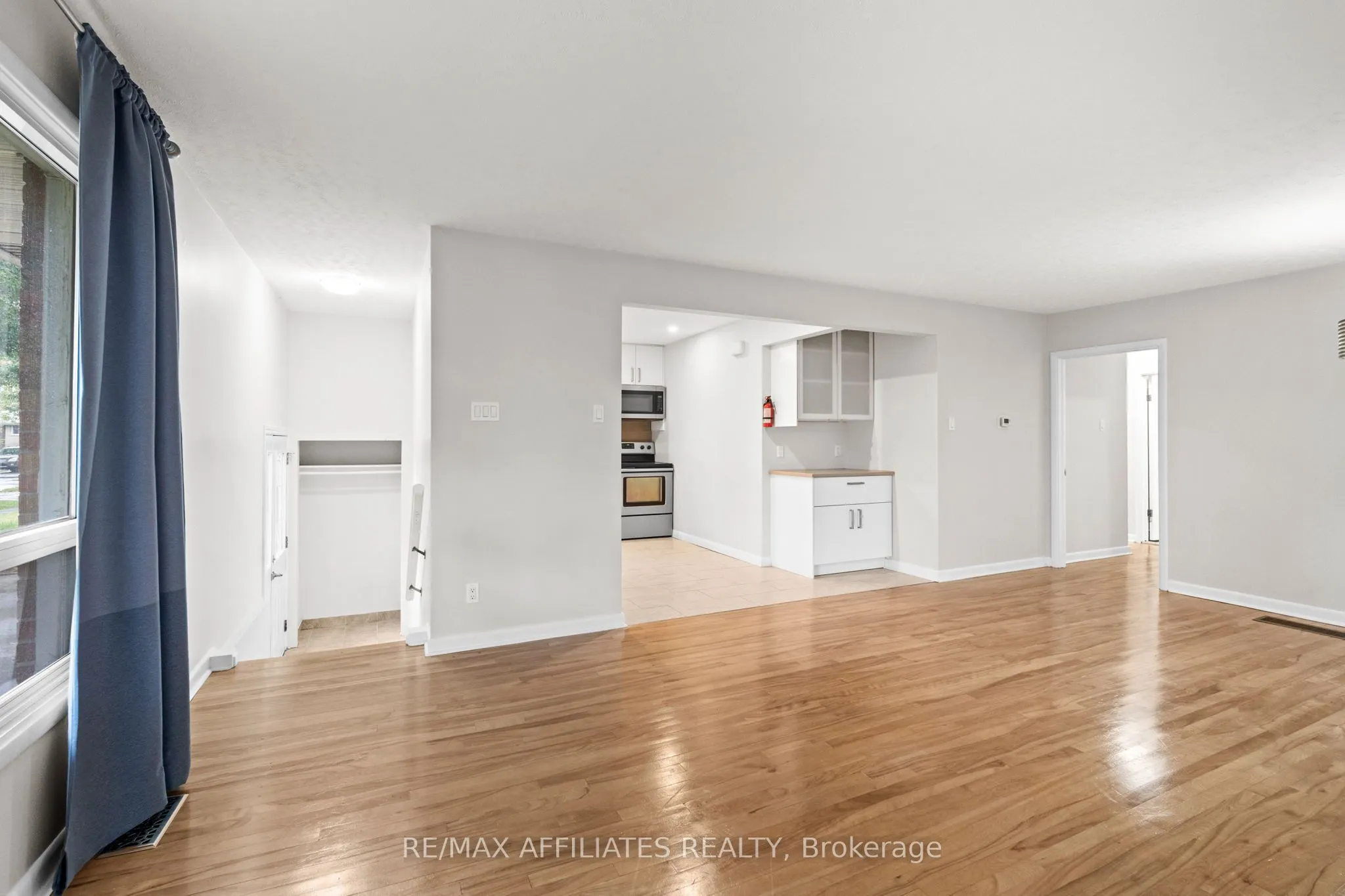 1316 Bloomsbury Crescent