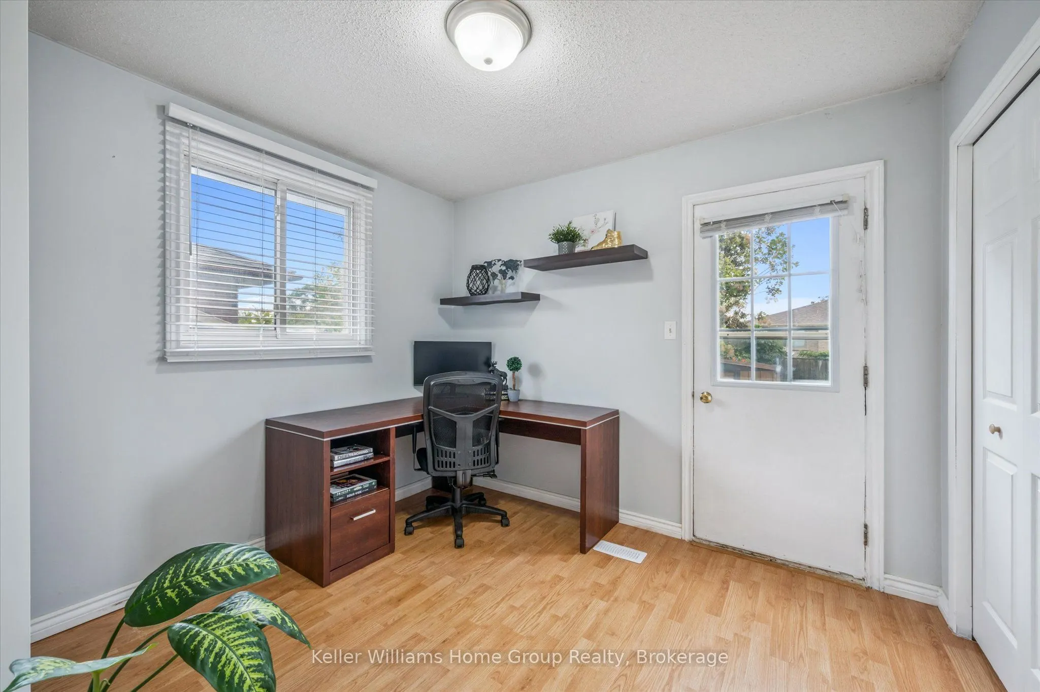 1138 Langs Circle
