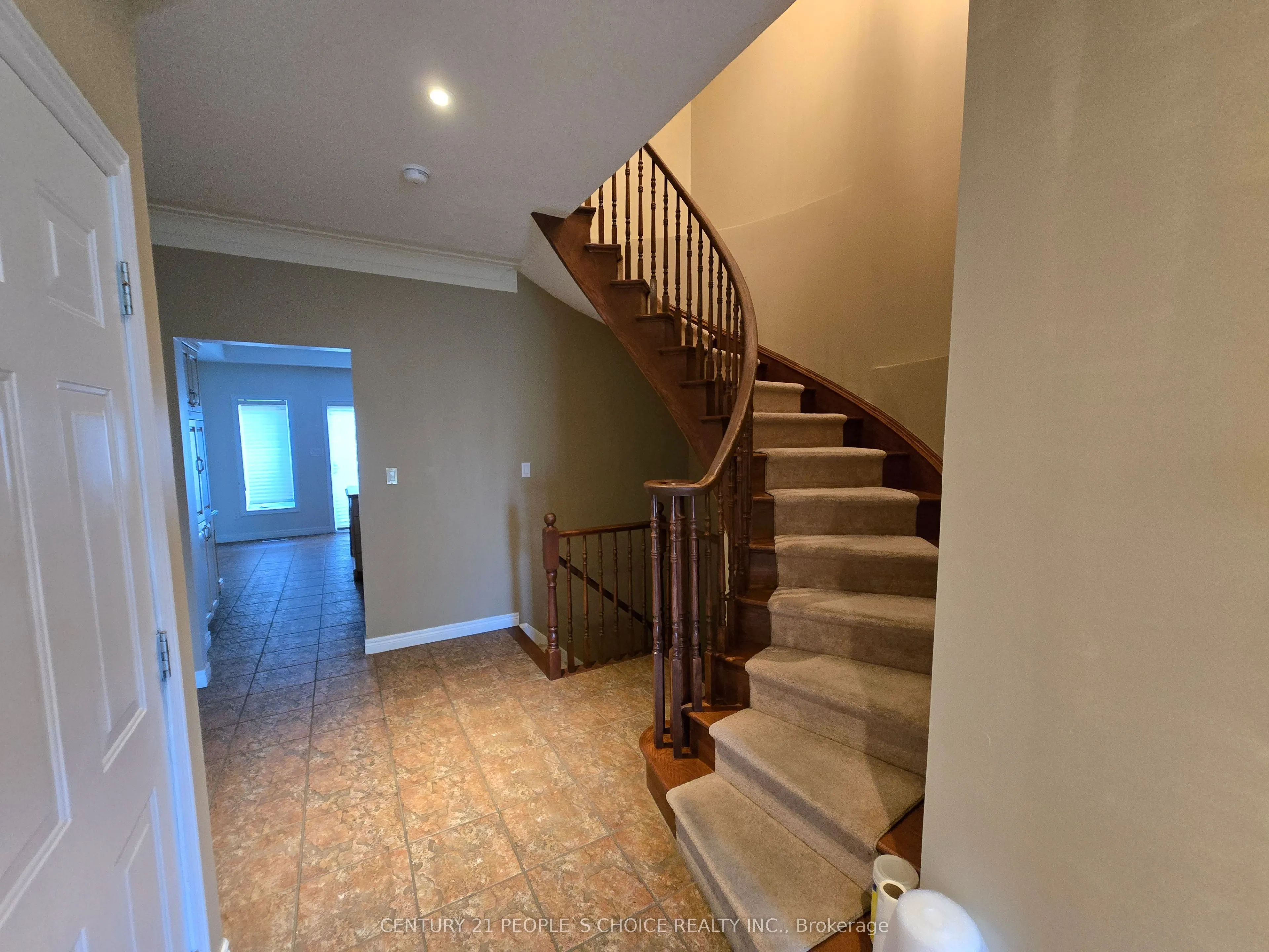 8 Sunbeam Drive