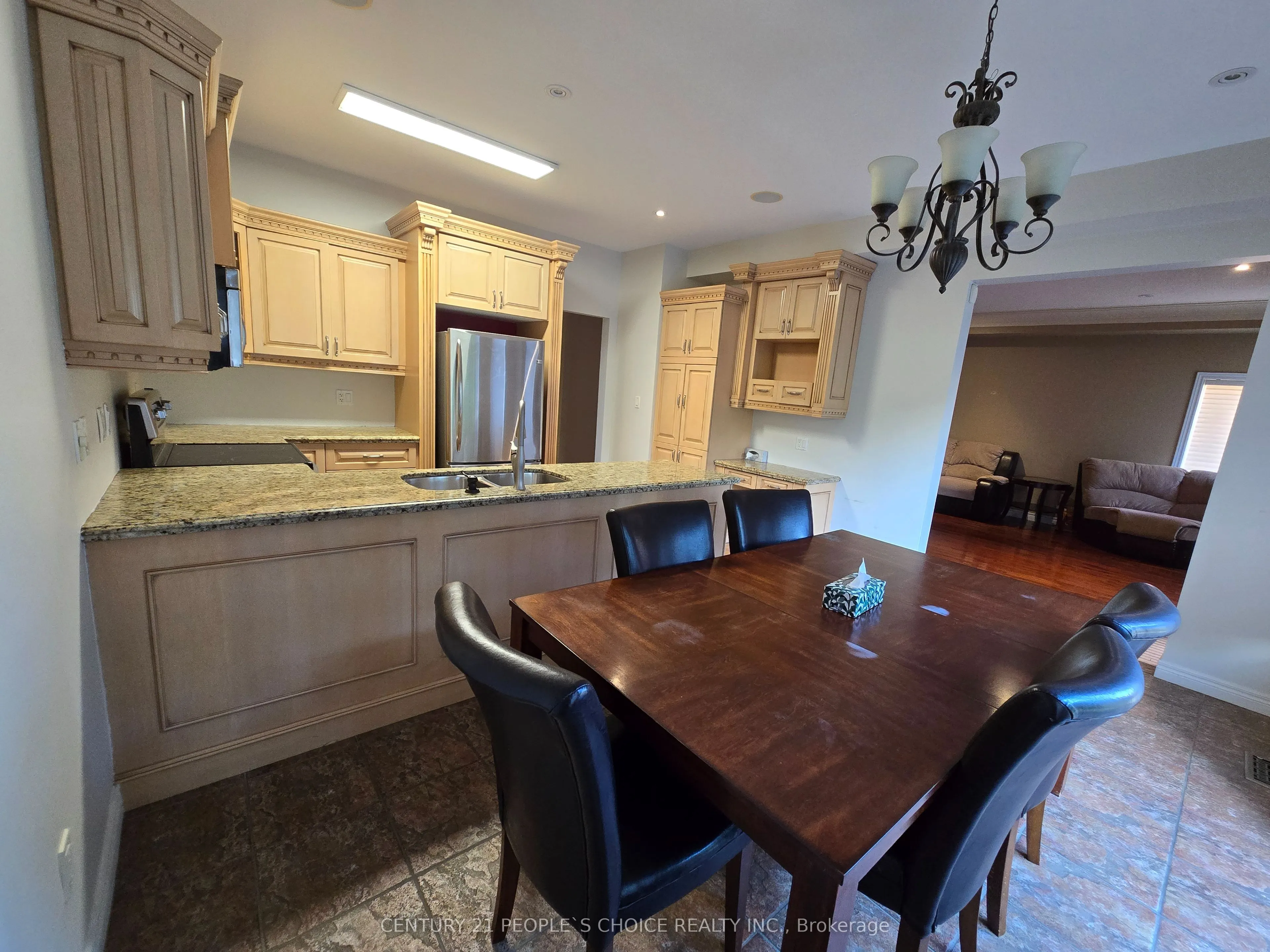 8 Sunbeam Drive