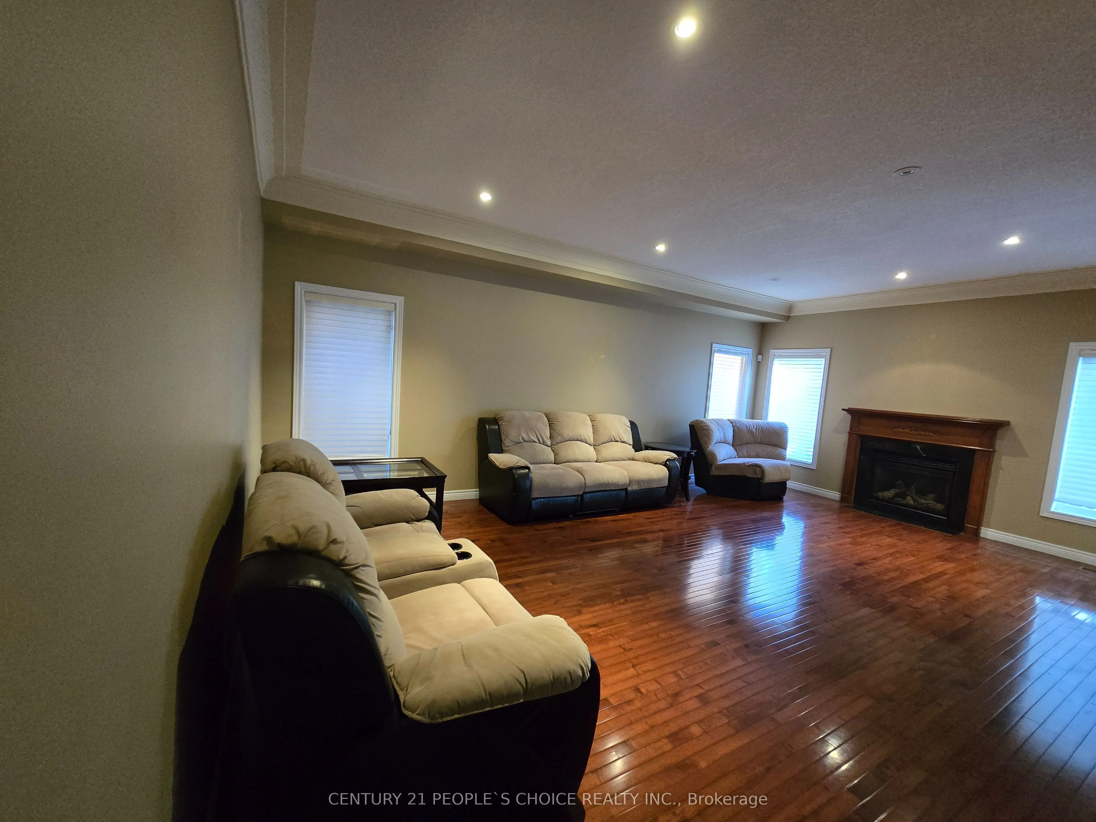 8 Sunbeam Drive