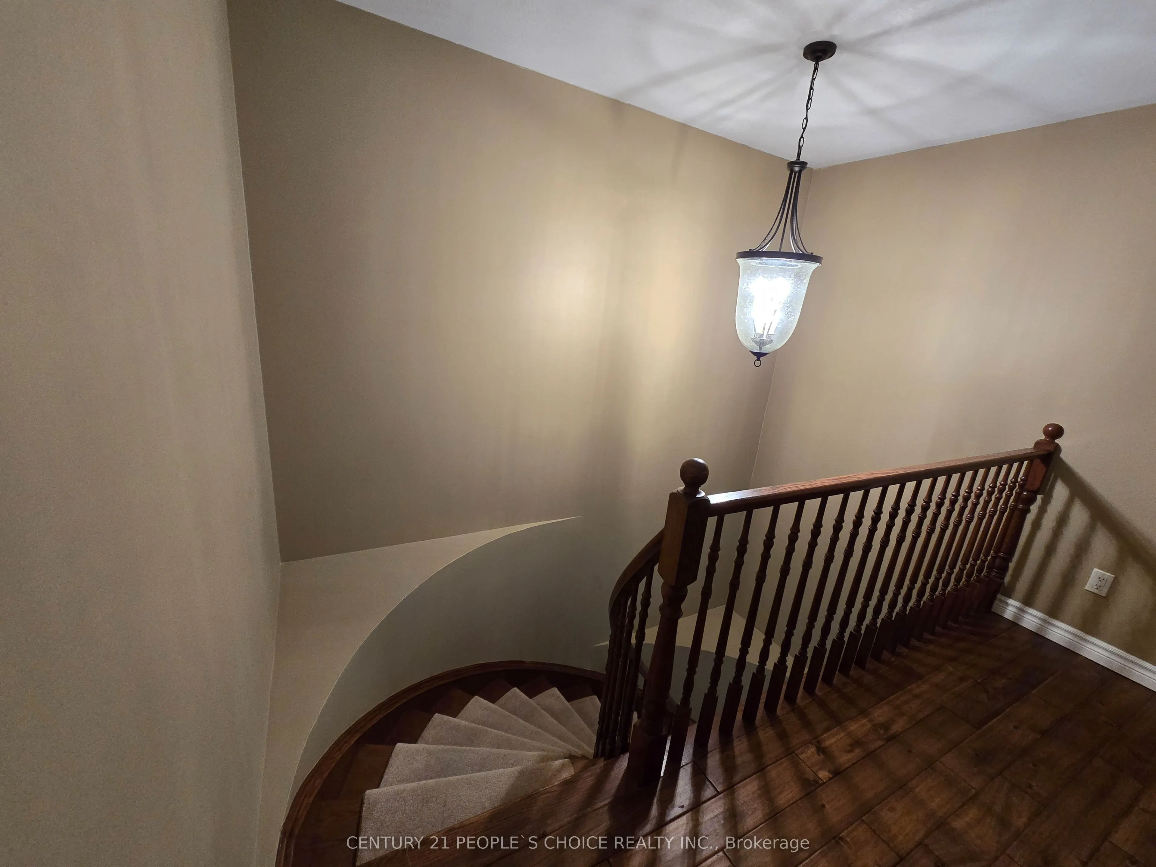 8 Sunbeam Drive