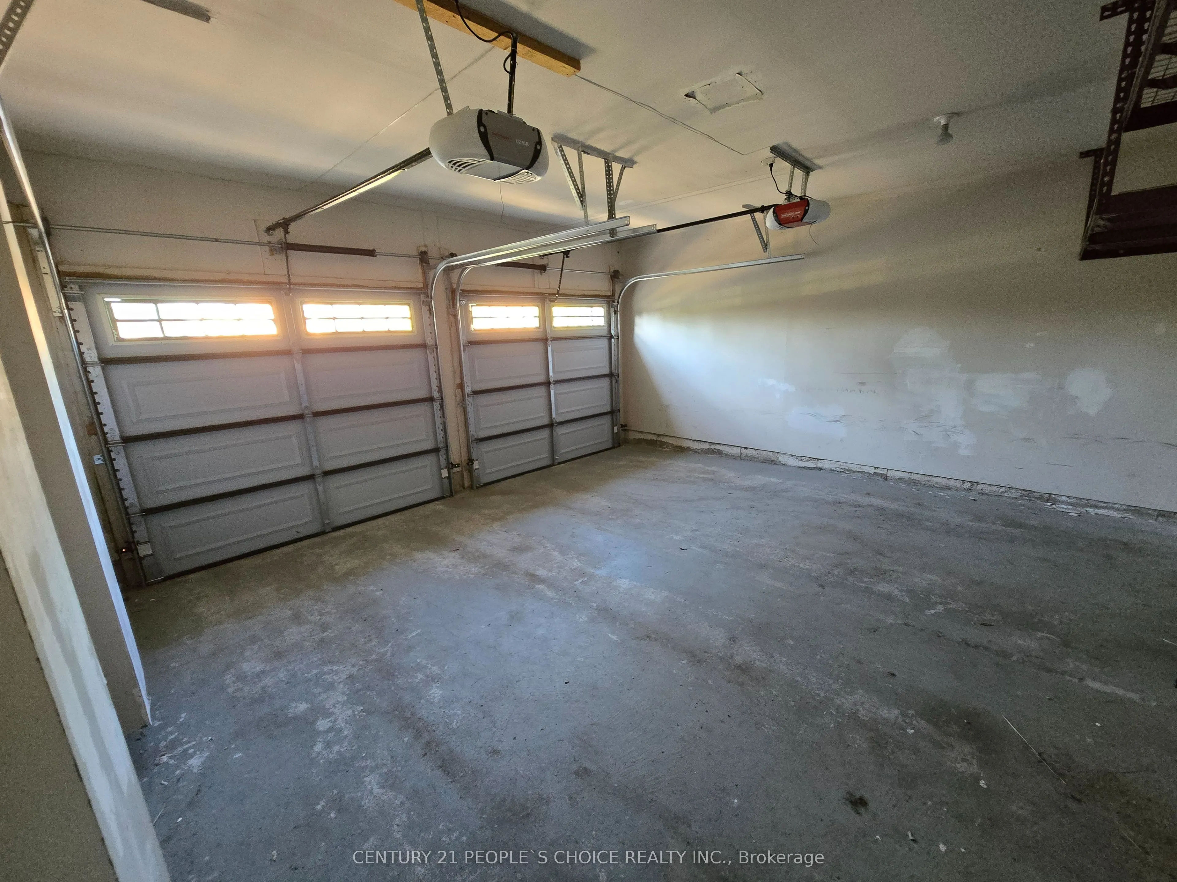 8 Sunbeam Drive